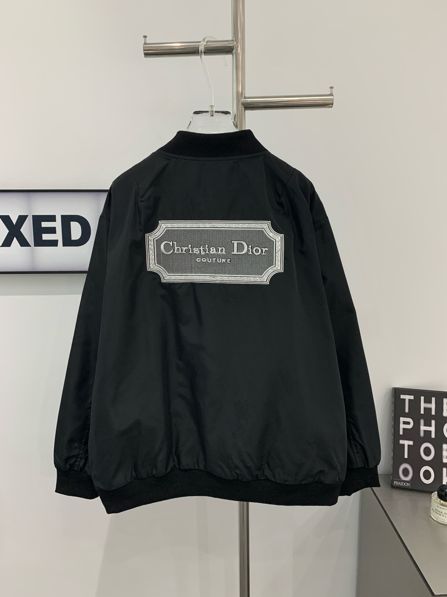 【Dior公式旗艦店】（ディオール）ジャケット、ご好評に付き再入荷！