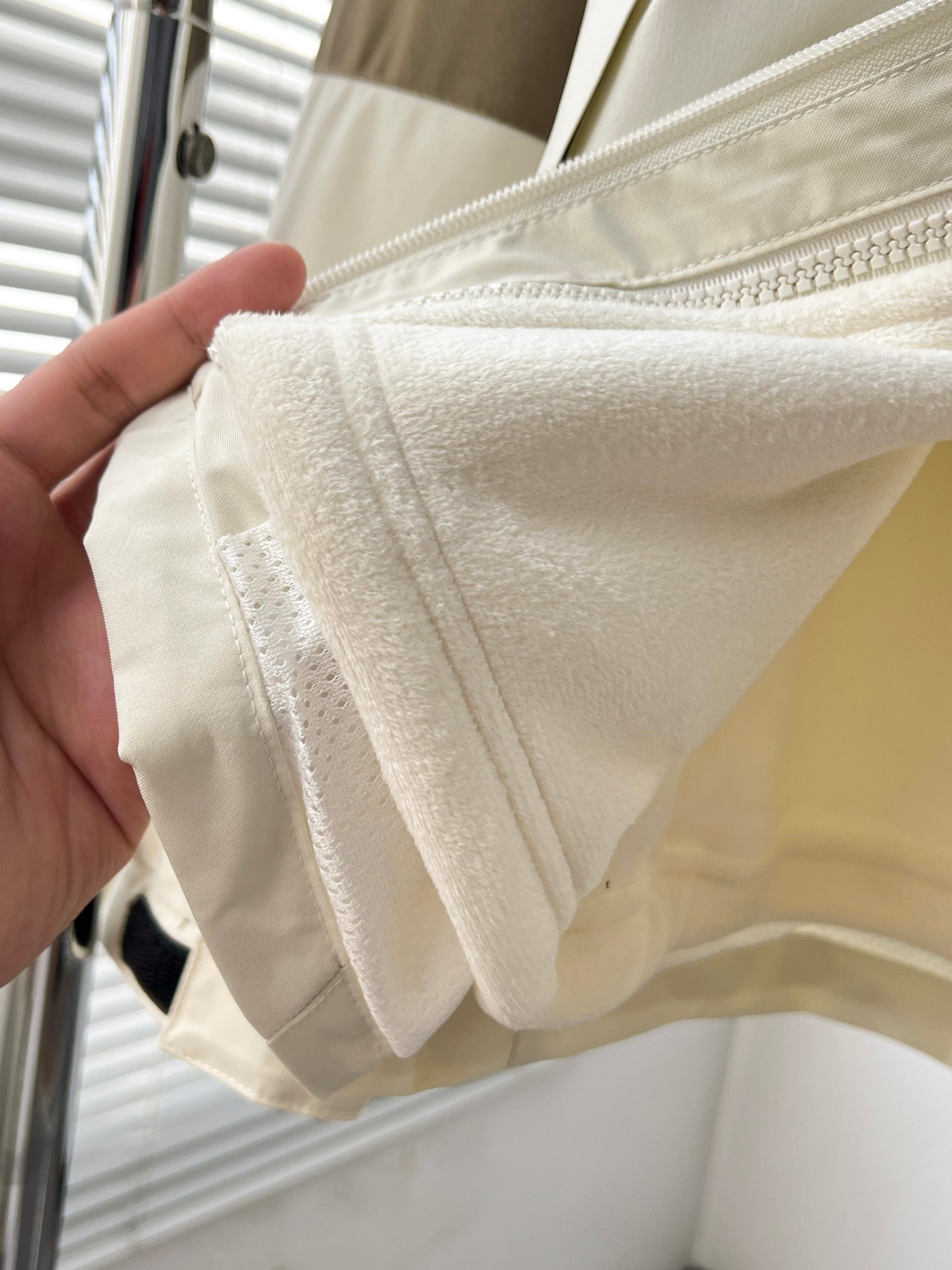 【ARC'TERYX旗艦店】保温ジャケット 男女兼用 ご好評に付き再入荷！