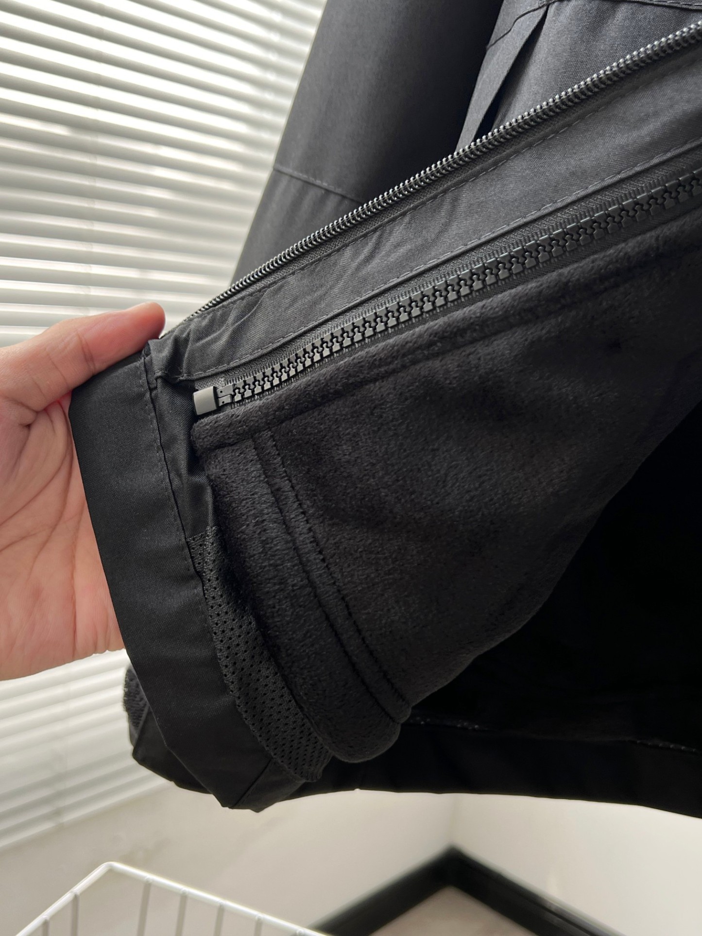 【ARC'TERYX旗艦店】保温ジャケット 男女兼用 ご好評に付き再入荷！