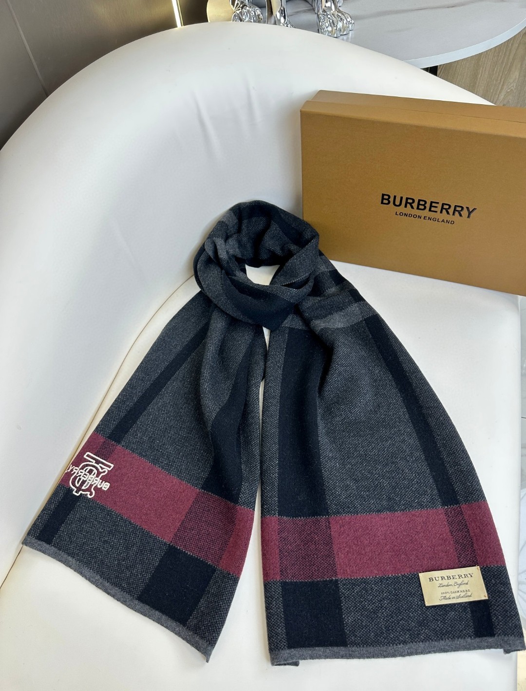 【BURBERRY公式旗艦店】バーバリー スカーフ 限定発売 送料無料