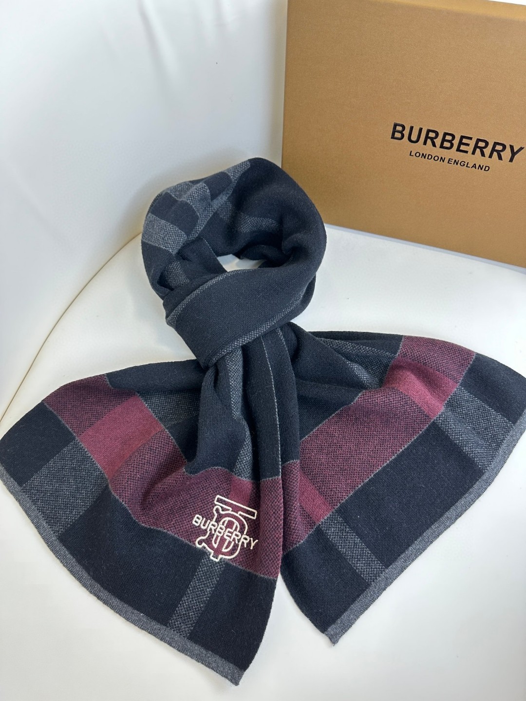 【BURBERRY公式旗艦店】バーバリー スカーフ 限定発売 送料無料