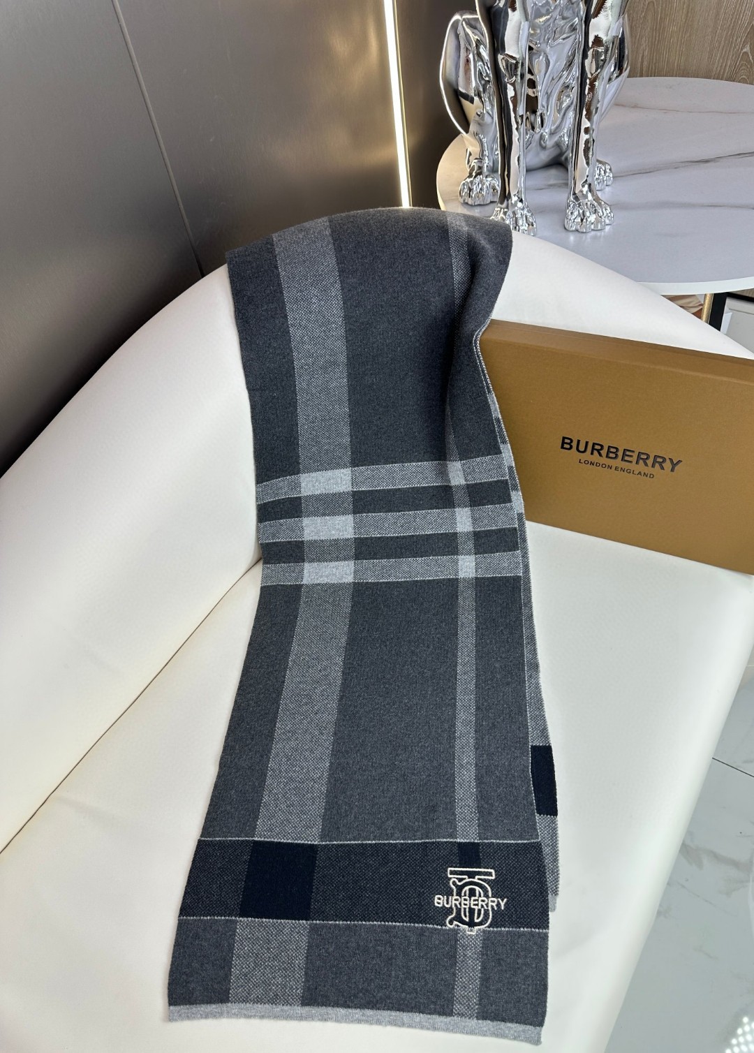 【BURBERRY公式旗艦店】バーバリー スカーフ 限定発売 送料無料