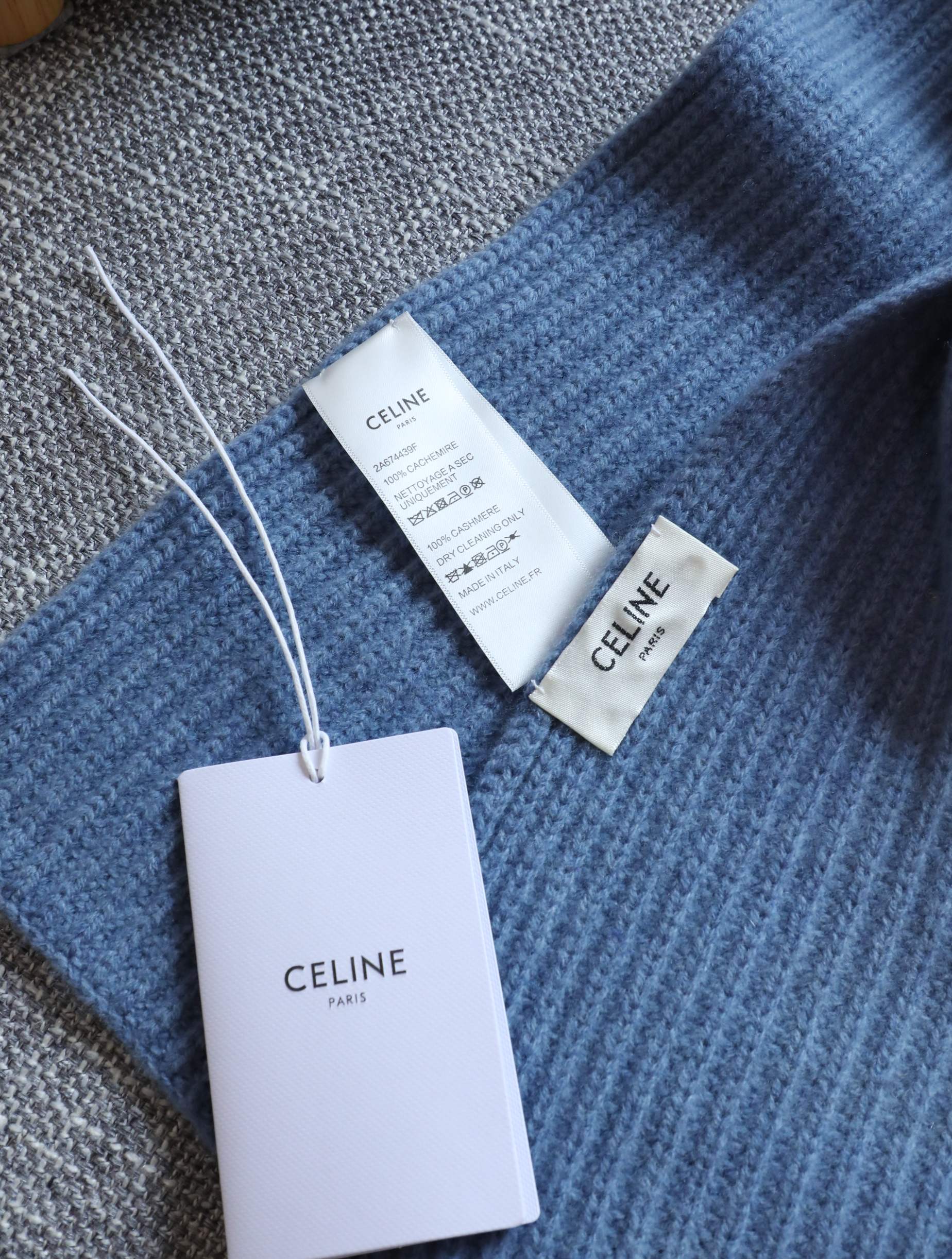 【CELINE公式旗艦店】セリーヌ スカーフ 限定発売 送料無料