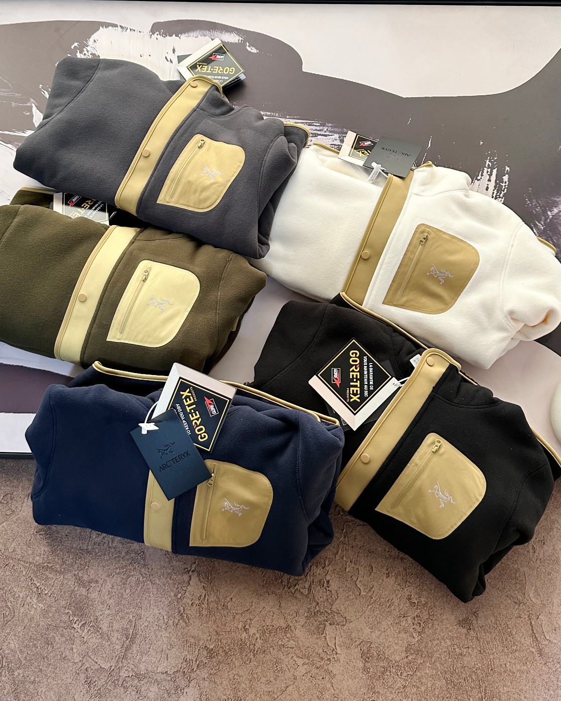 【ARC'TERYX旗艦店】ウールコート 男女兼用 ご好評に付き再入荷！