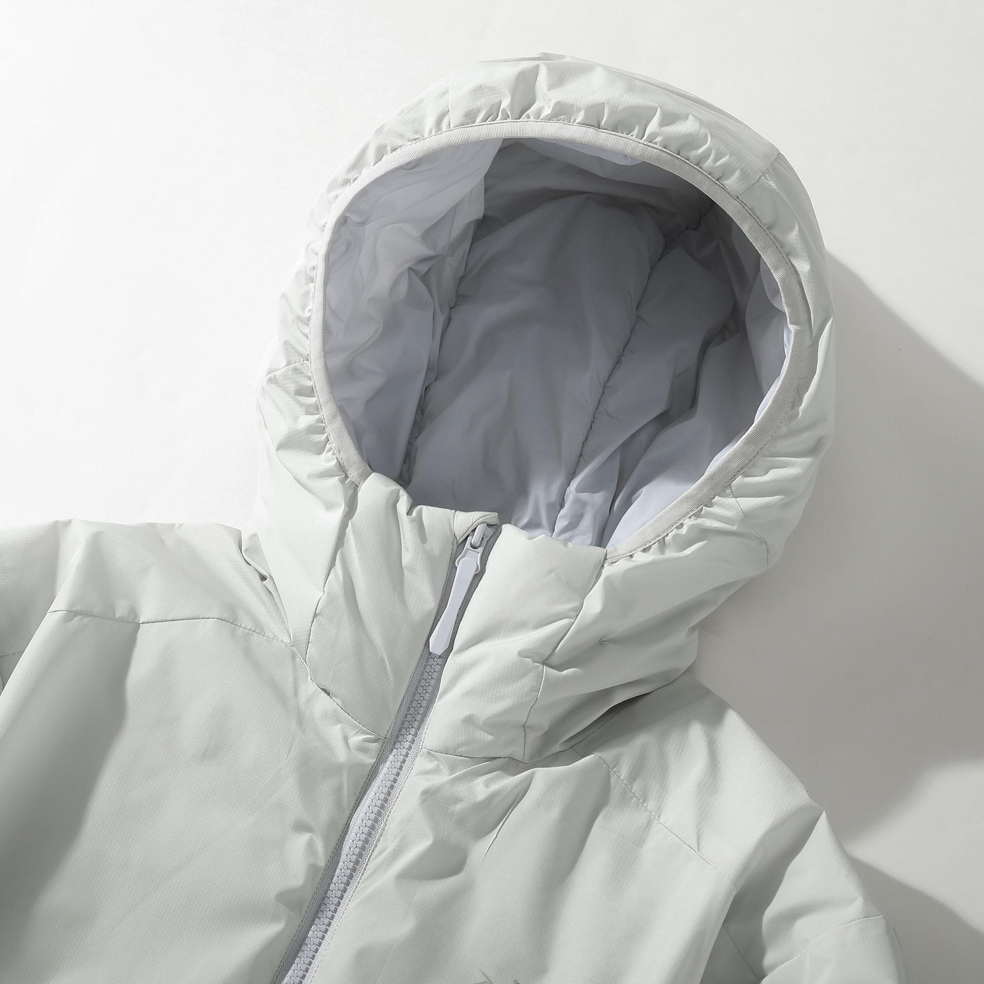 【ARC'TERYX旗艦店】ダウンジャケット 男女兼用 ご好評に付き再入荷！