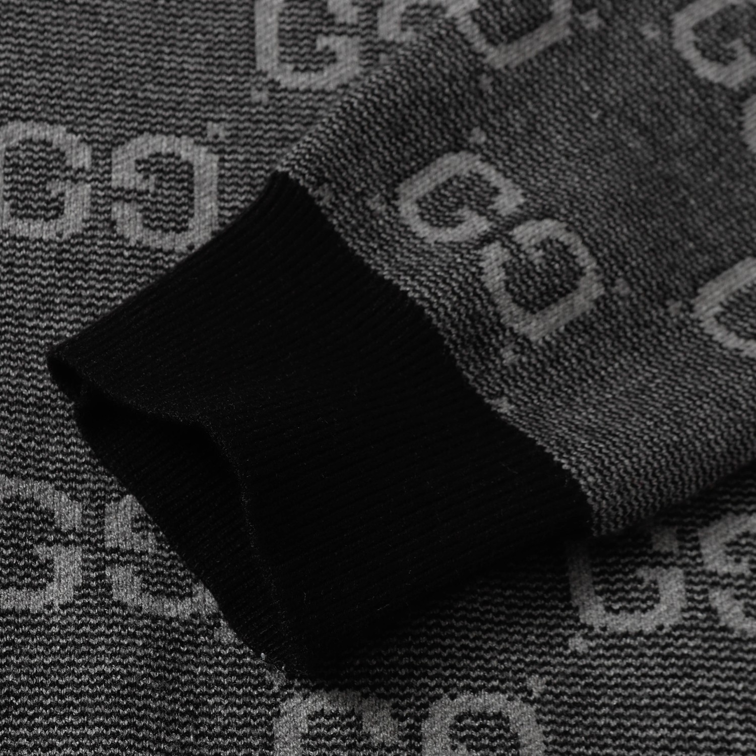 【GUCCI旗艦店】グッチ セーター 男女兼用 ご好評に付き再入荷！