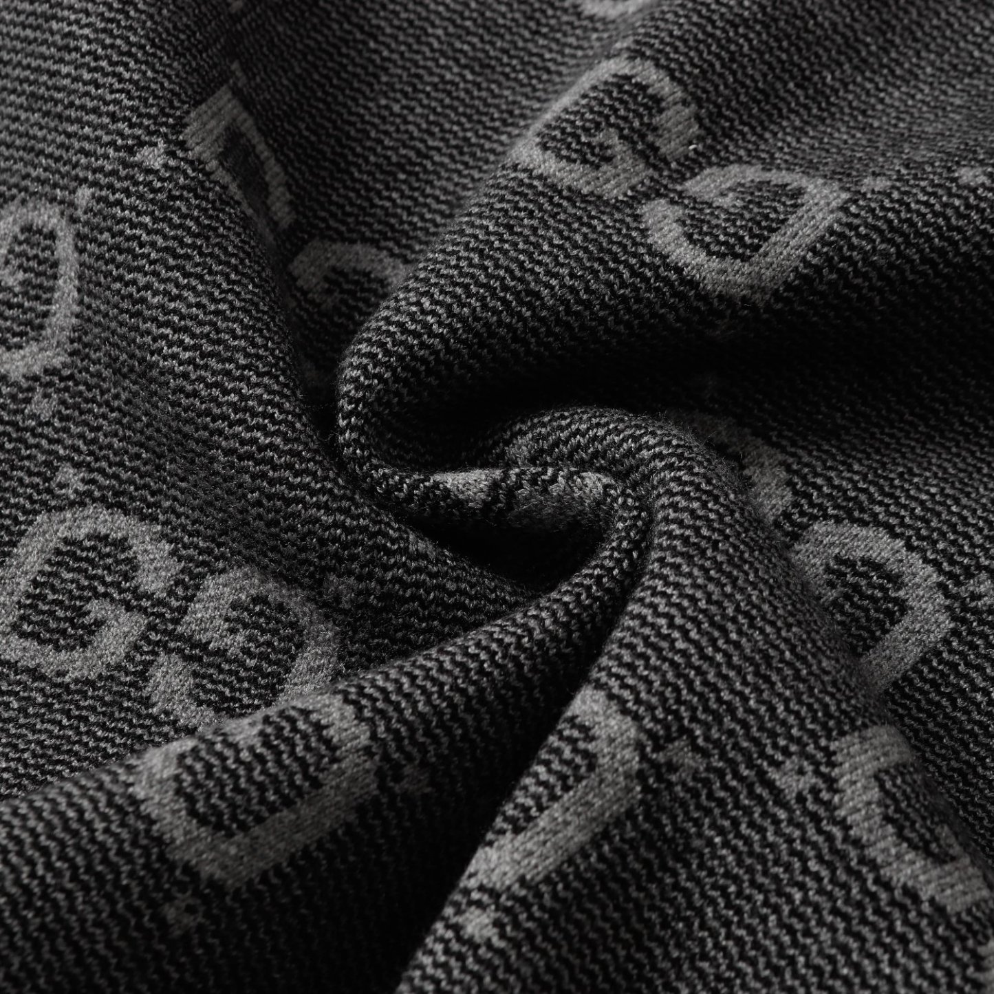 【GUCCI旗艦店】グッチ セーター 男女兼用 ご好評に付き再入荷！