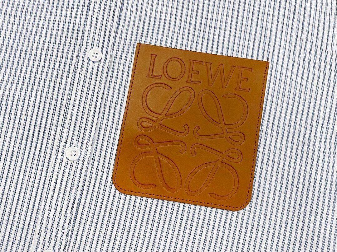 【LOEWE旗艦店】（ロエベ）長袖シャツ、ご好評に付き再入荷！