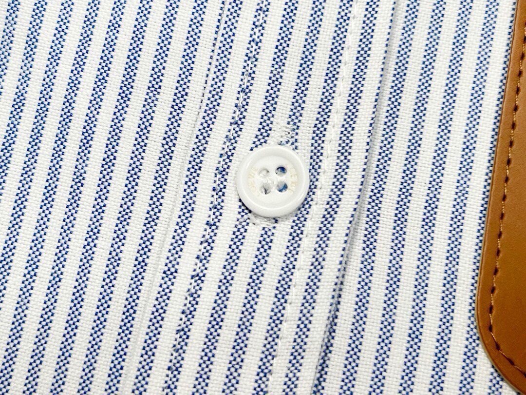 【LOEWE旗艦店】（ロエベ）長袖シャツ、ご好評に付き再入荷！