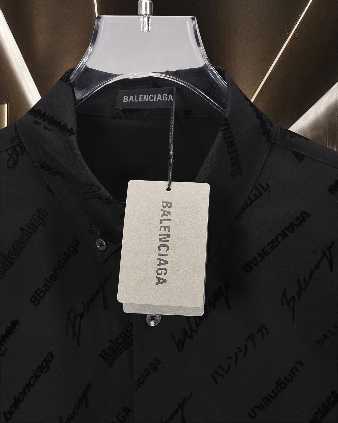 【BALENCIAGA旗艦店】（バレンシアガ）長袖シャツ、ご好評に付き再入荷！