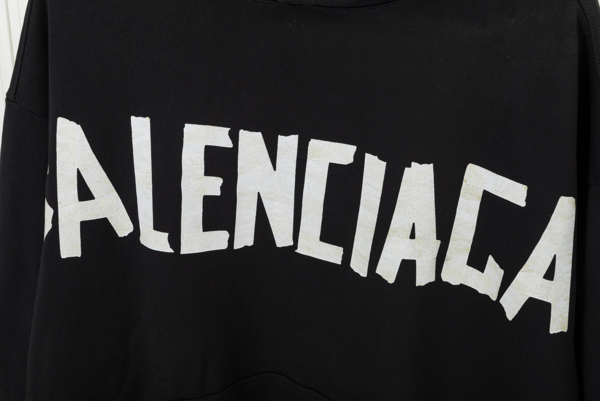 【BALENCIAGA】バレンシアガ パーカー  ご好評に付き再入荷！