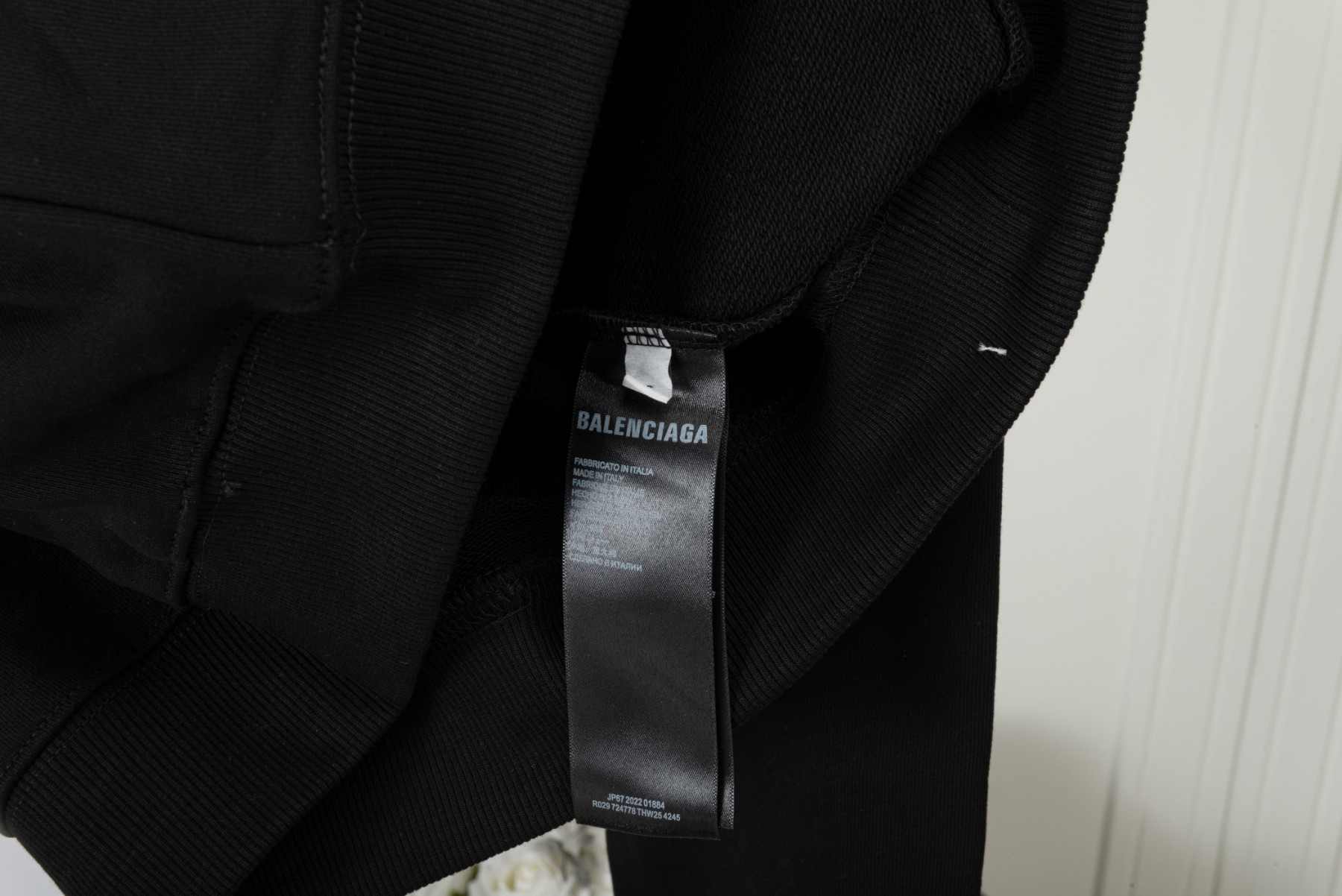 【BALENCIAGA】バレンシアガ パーカー  ご好評に付き再入荷！