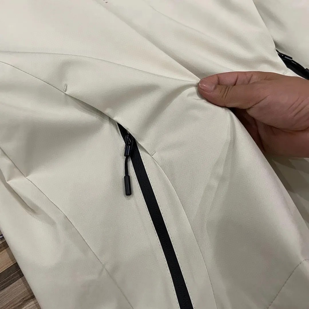 【ARC'TERYX旗艦店】ジャケット 男女兼用 ご好評に付き再入荷！