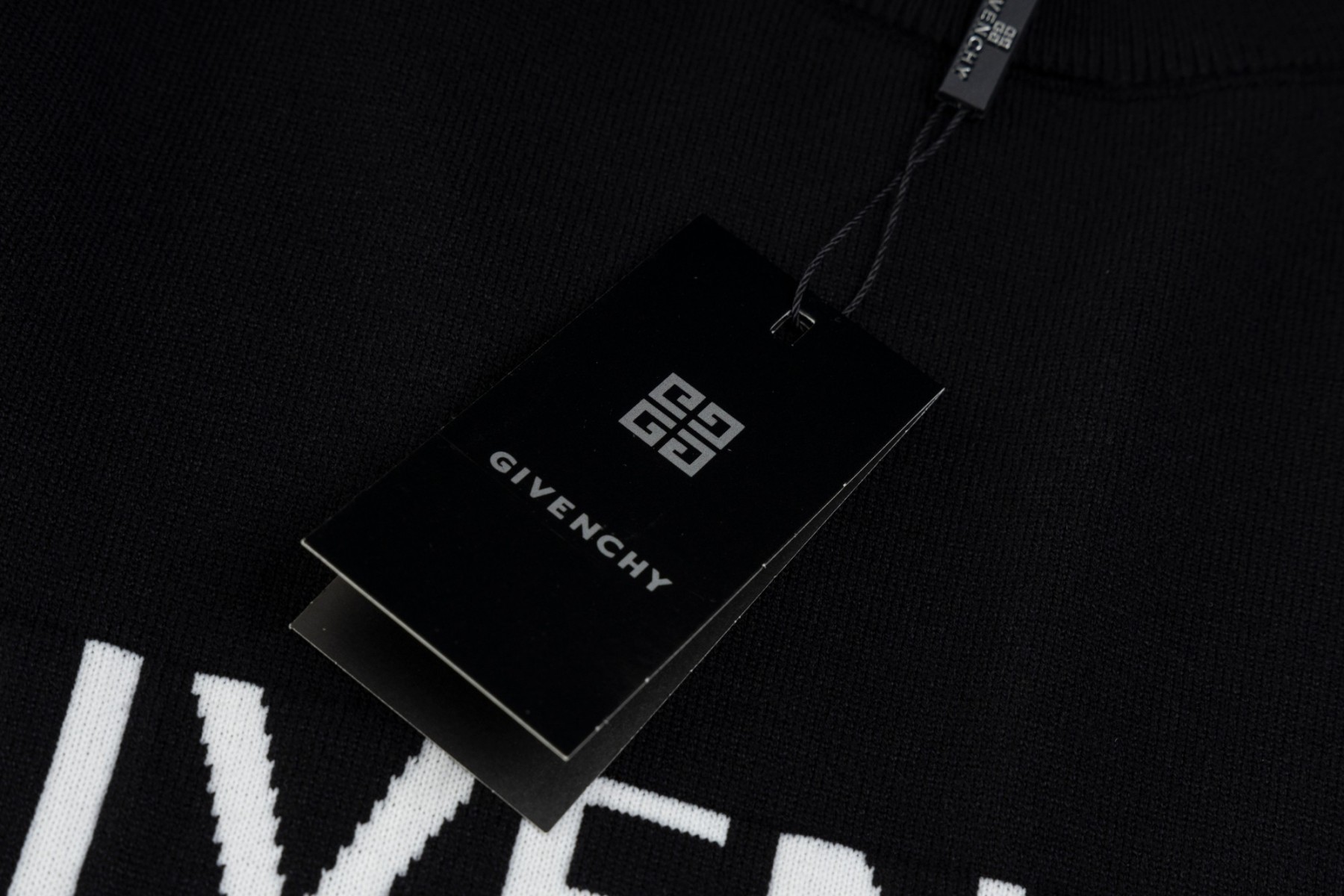 【GIVENCHY旗艦店】ジバンシー セーター ご好評に付き再入荷！