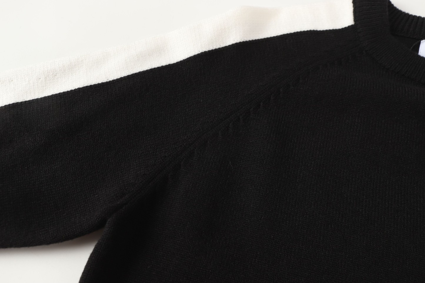 【LOEWE旗艦店】ロエベ セーター 男女兼用 ご好評に付き再入荷！