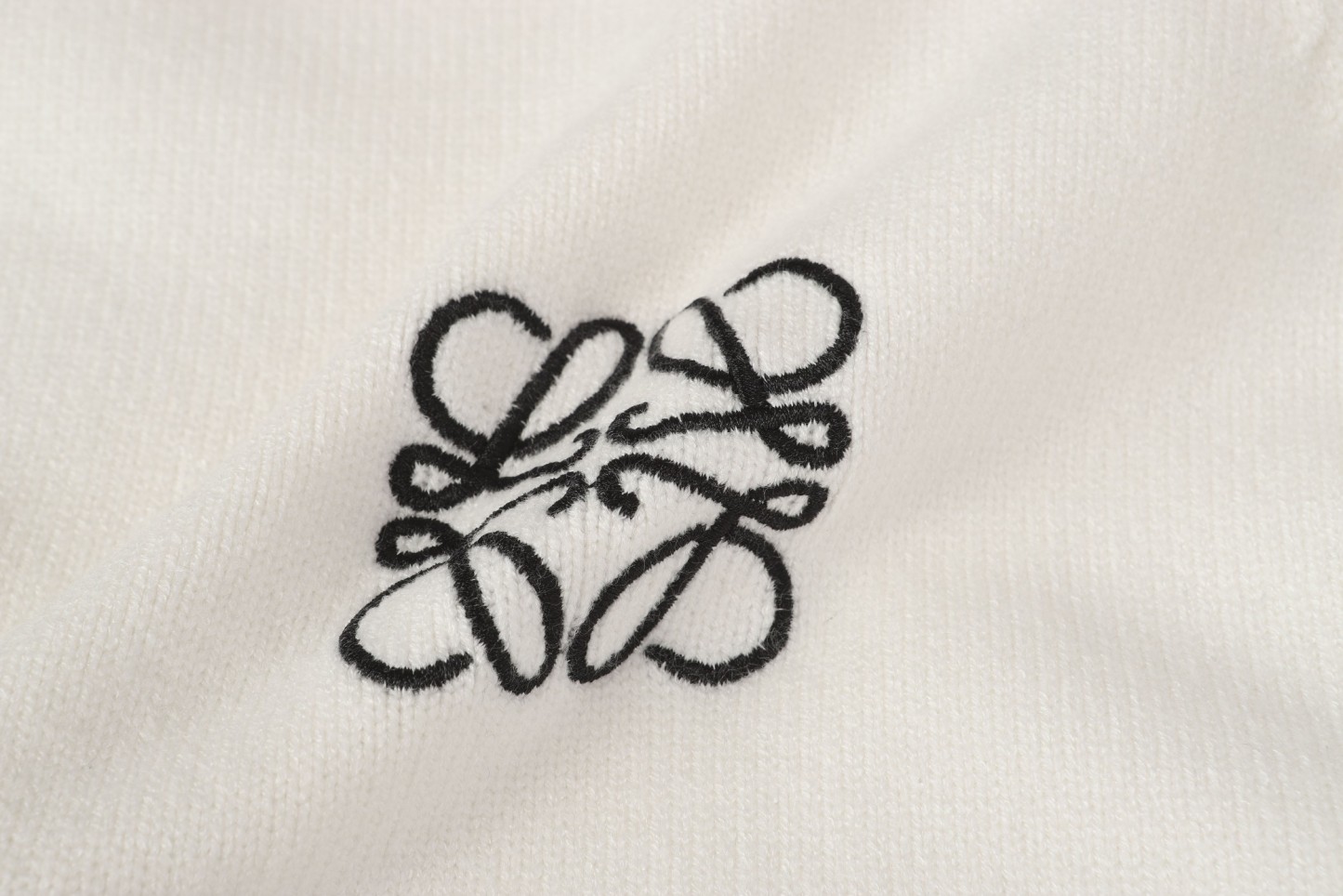 【LOEWE旗艦店】ロエベ セーター 男女兼用 ご好評に付き再入荷！