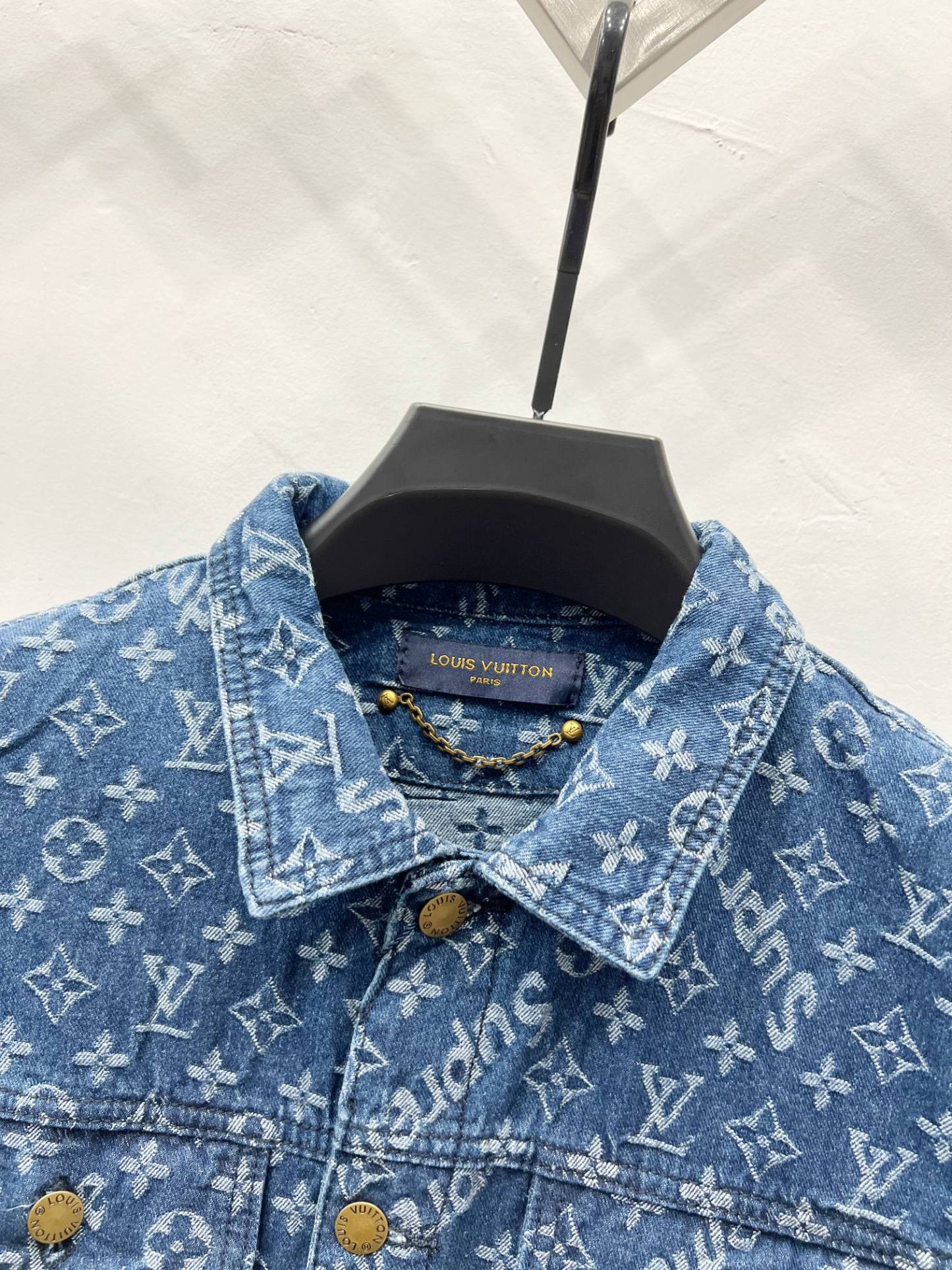 【LOUIS VUITTON x SUPREME】デニムジャケット ご好評に付き再入荷！