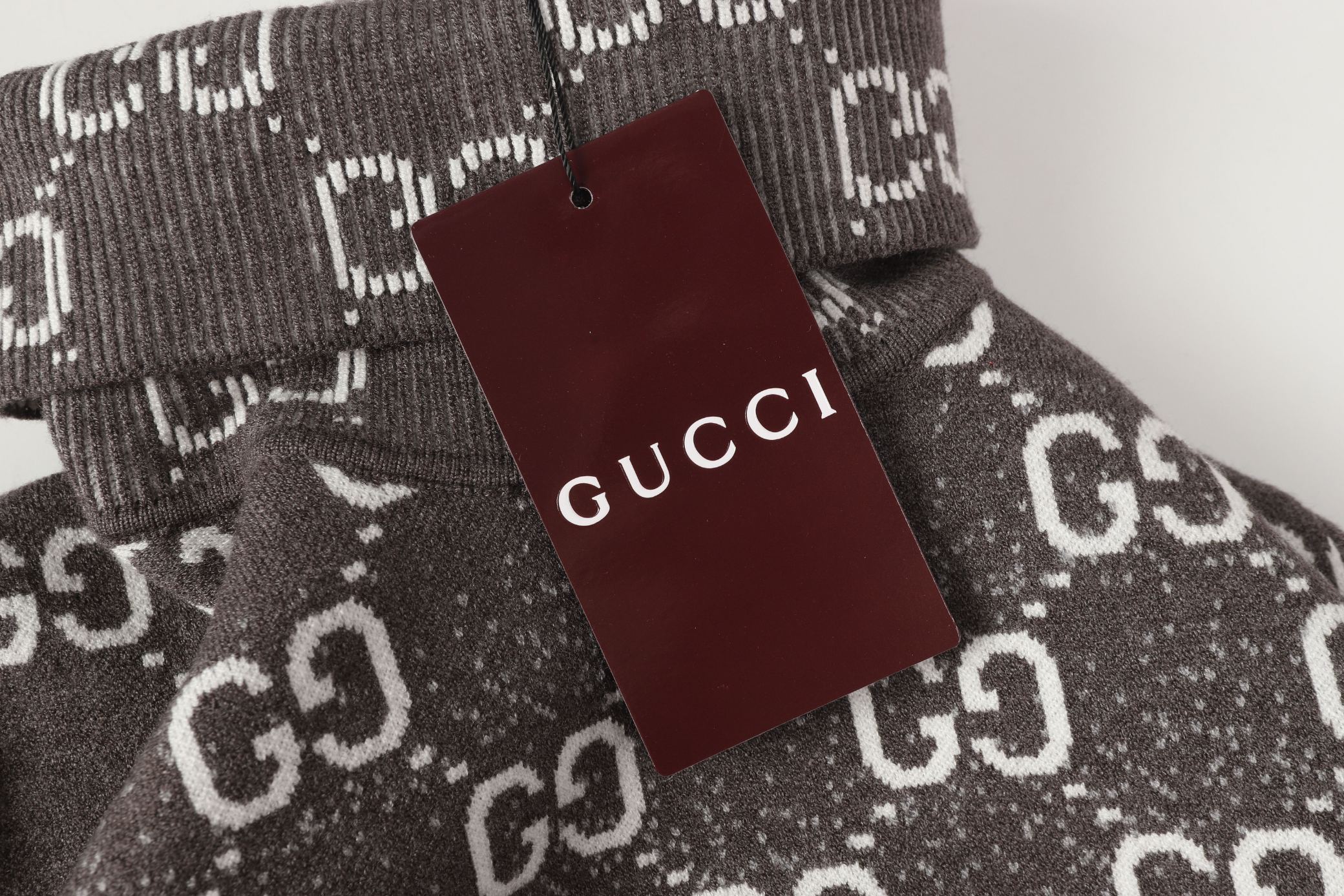 【GUCCI旗艦店】グッチ セーター 男女兼用 ご好評に付き再入荷！