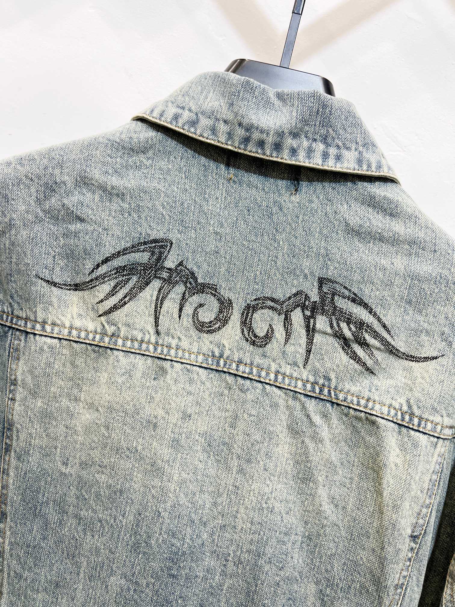 【BALENCIAGA】バレンシアガ デニムジャケット ご好評に付き再入荷！