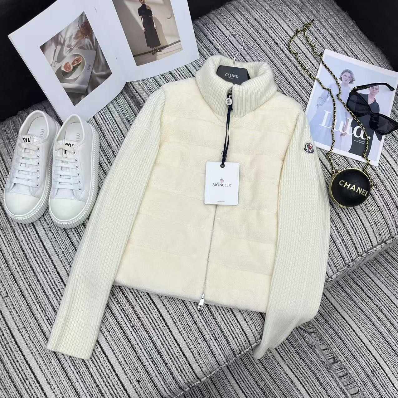 【MONCLER 公式旗艦店】モンクレール ダウンジャケット ご好評に付き再入荷！