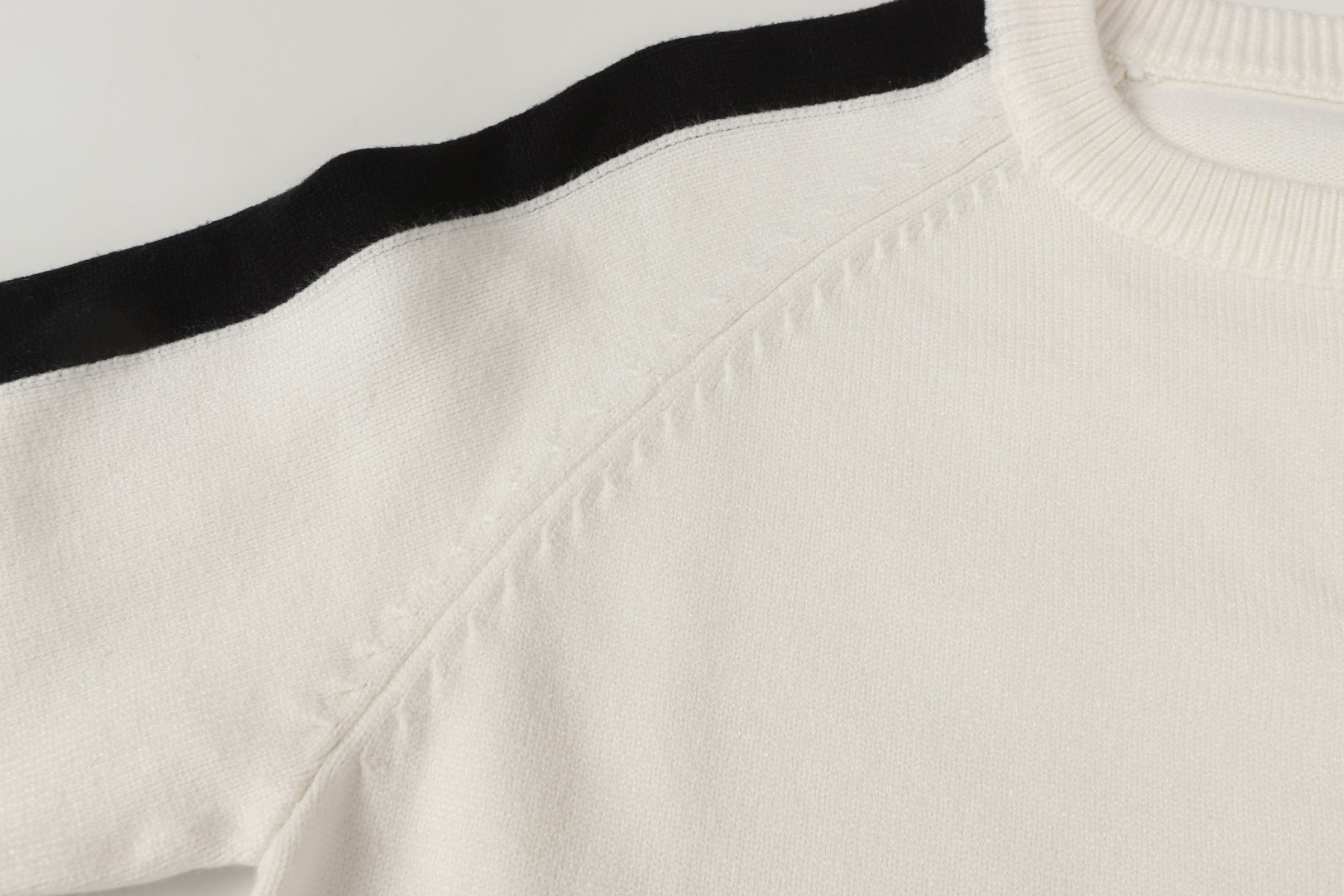 【LOEWE旗艦店】ロエベ セーター ご好評に付き再入荷！