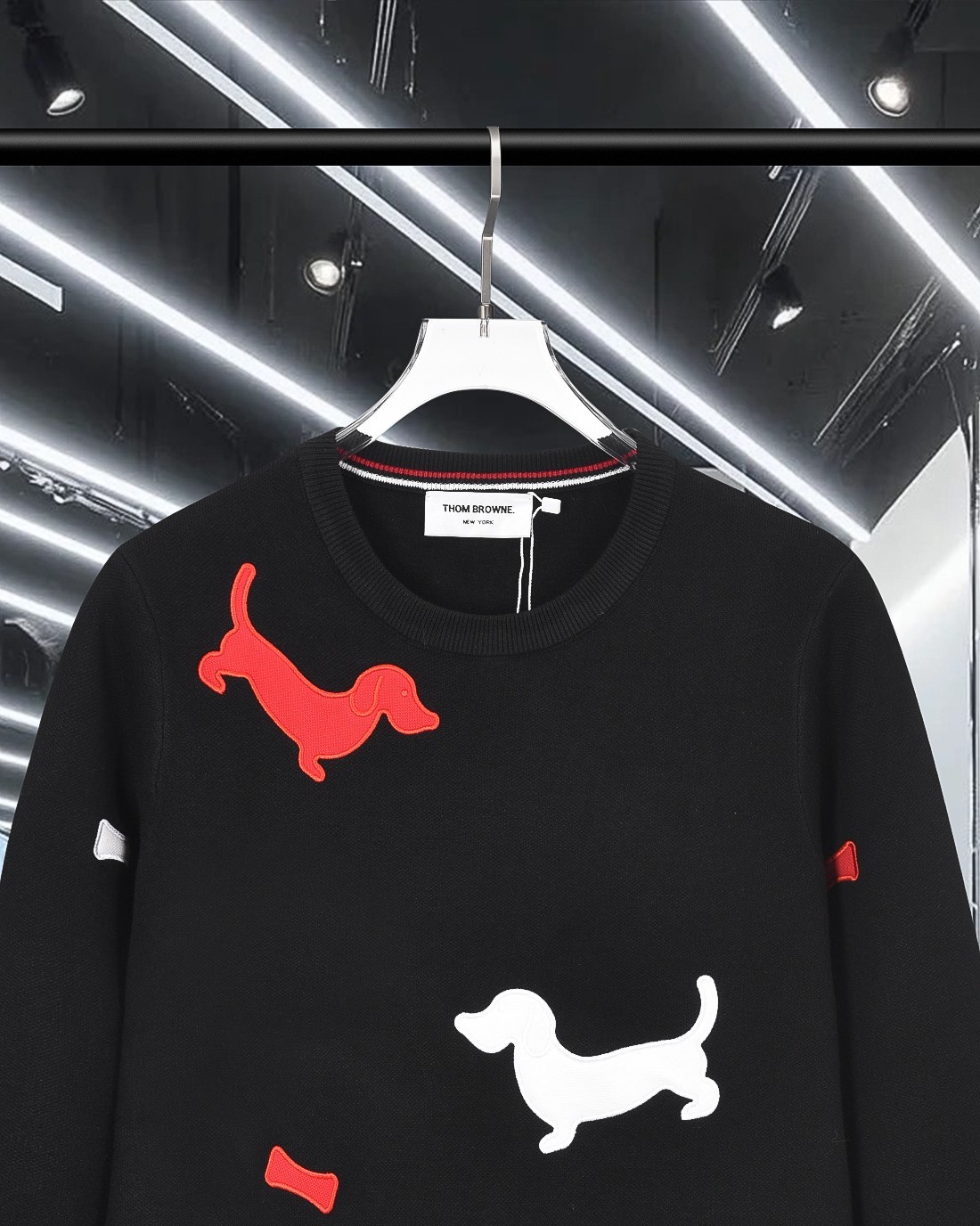 【Thom Browne旗艦店】セーター 男女兼用 ご好評に付き再入荷！