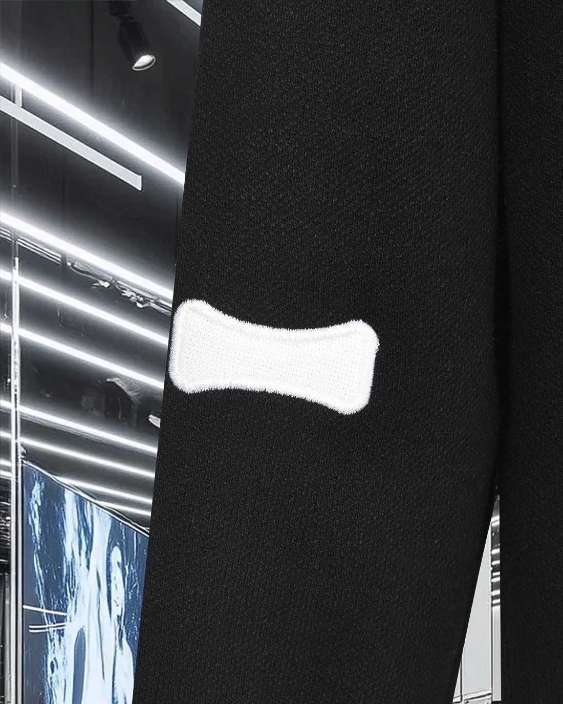 【Thom Browne旗艦店】セーター 男女兼用 ご好評に付き再入荷！