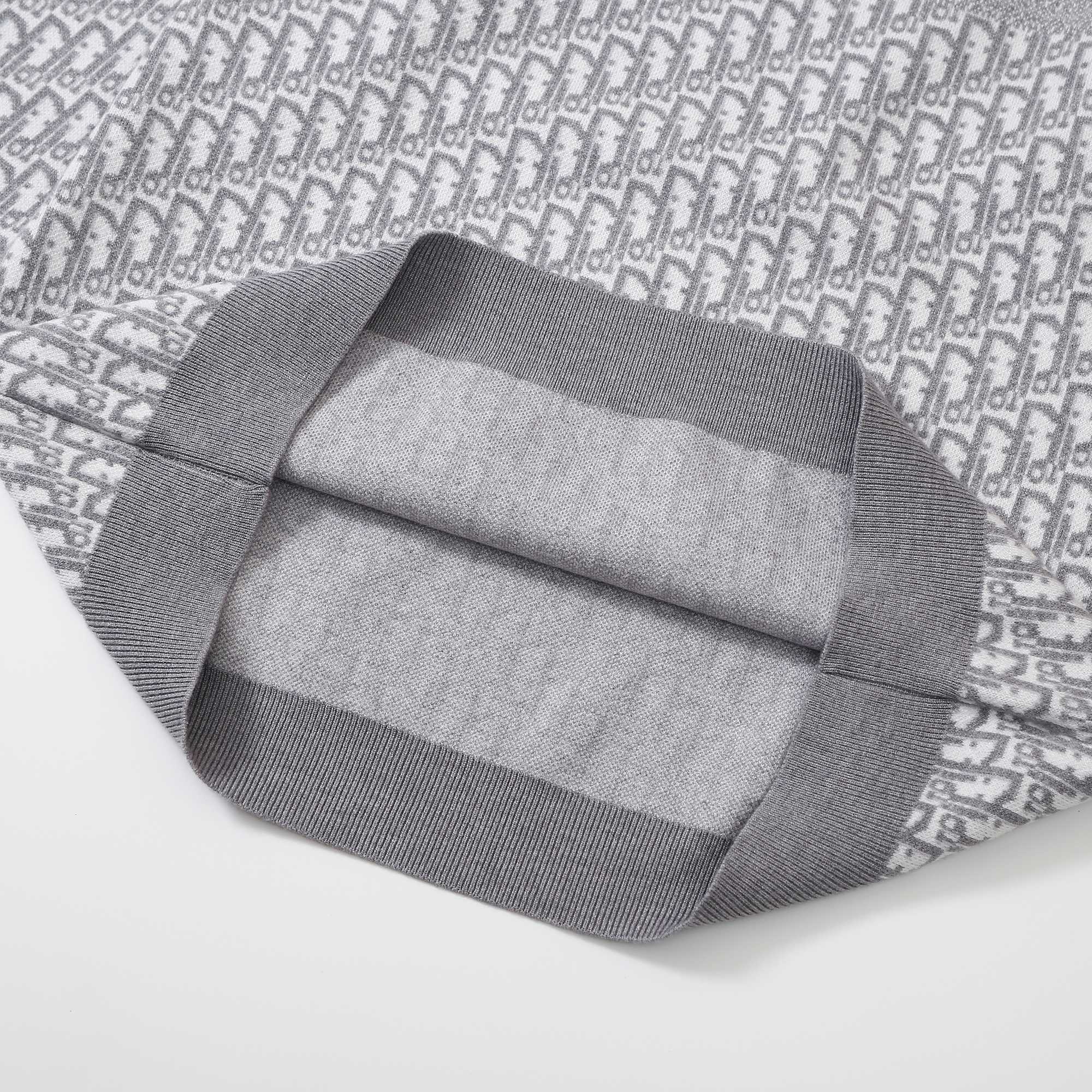 【DIOR旗艦店】ディオール セーター ご好評に付き再入荷！