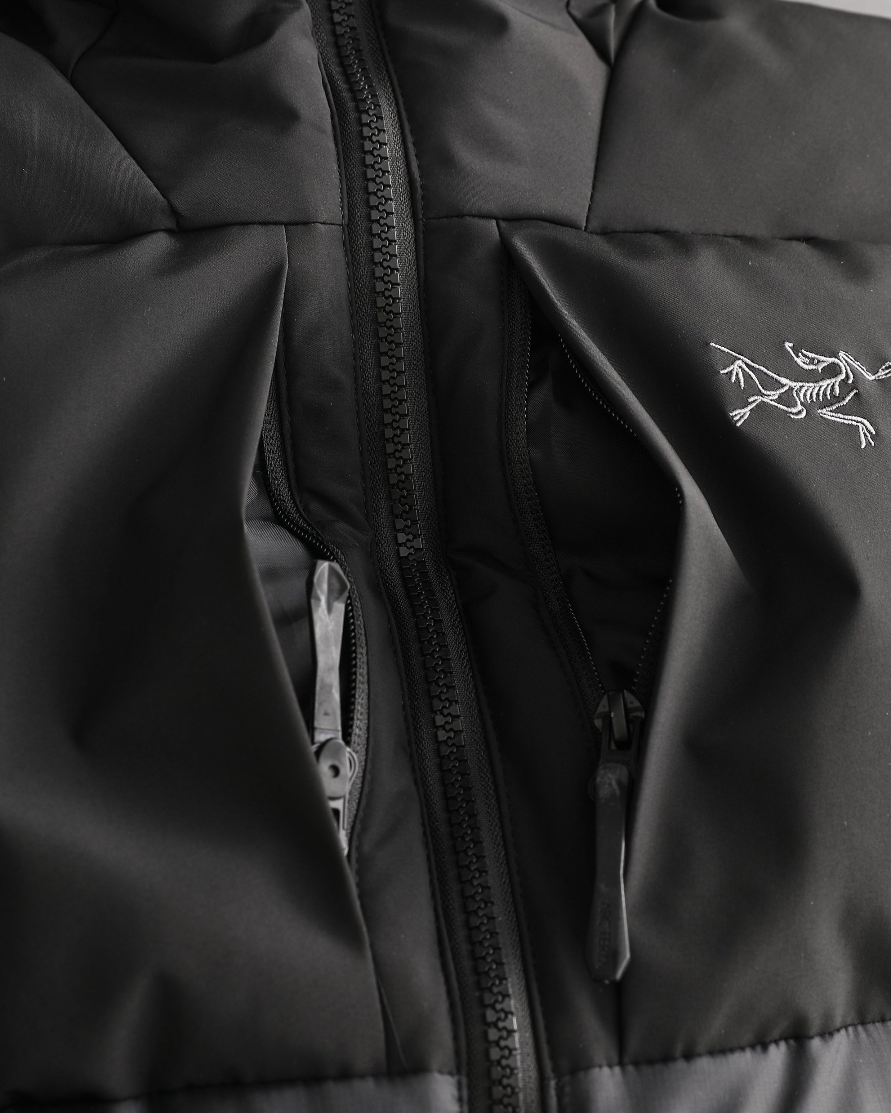 【ARC'TERYX旗艦店】ダウンジャケット 男女兼用 ご好評に付き再入荷！