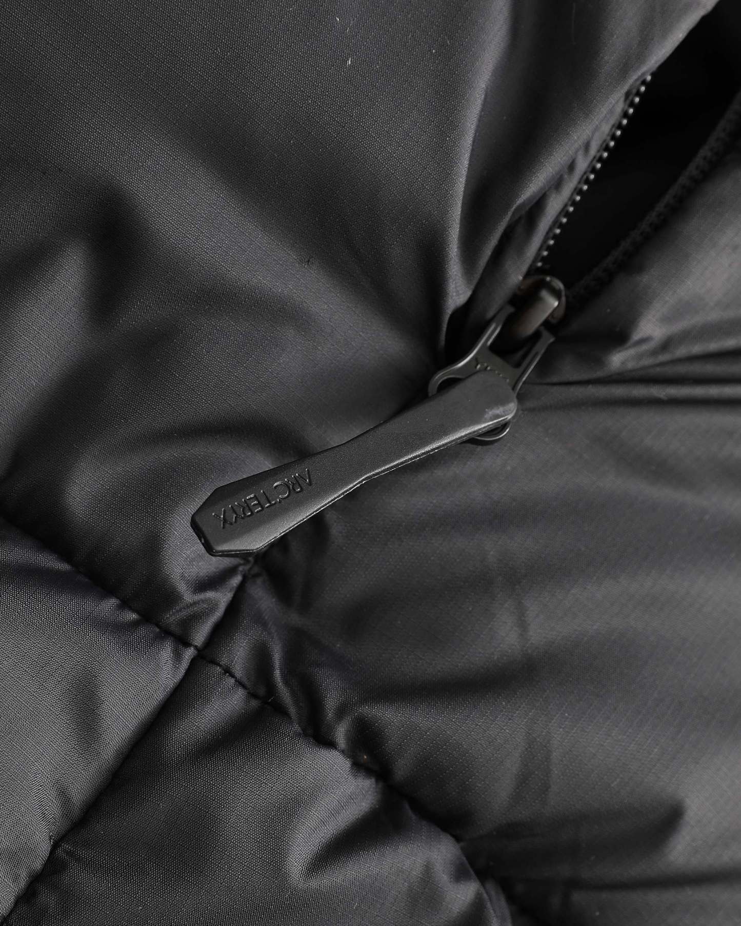 【ARC'TERYX旗艦店】ダウンジャケット 男女兼用 ご好評に付き再入荷！