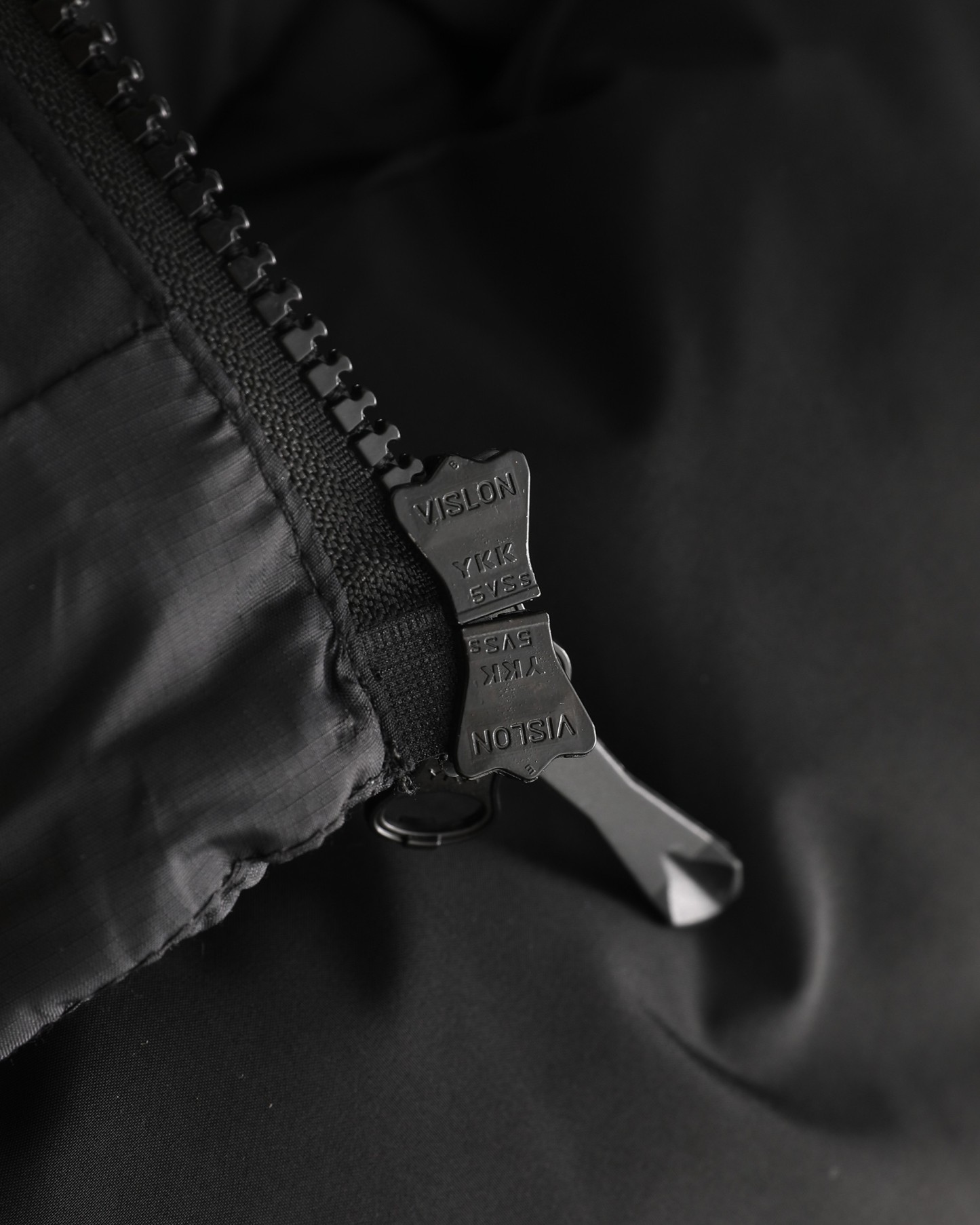 【ARC'TERYX旗艦店】ダウンジャケット 男女兼用 ご好評に付き再入荷！