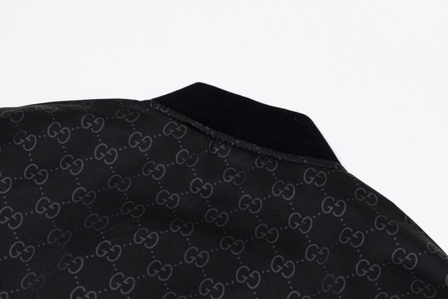 【GUCCI公式旗艦店】グッチ ジャケット ご好評に付き再入荷！