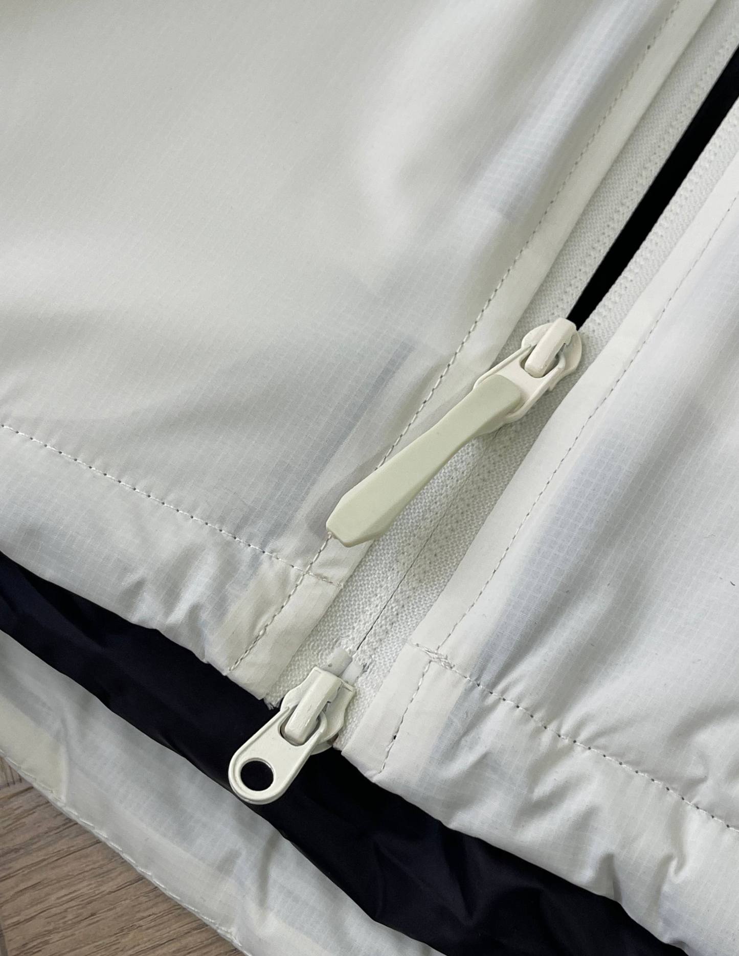 【ARC'TERYX旗艦店】秋冬ジャケット 男女兼用 ご好評に付き再入荷！