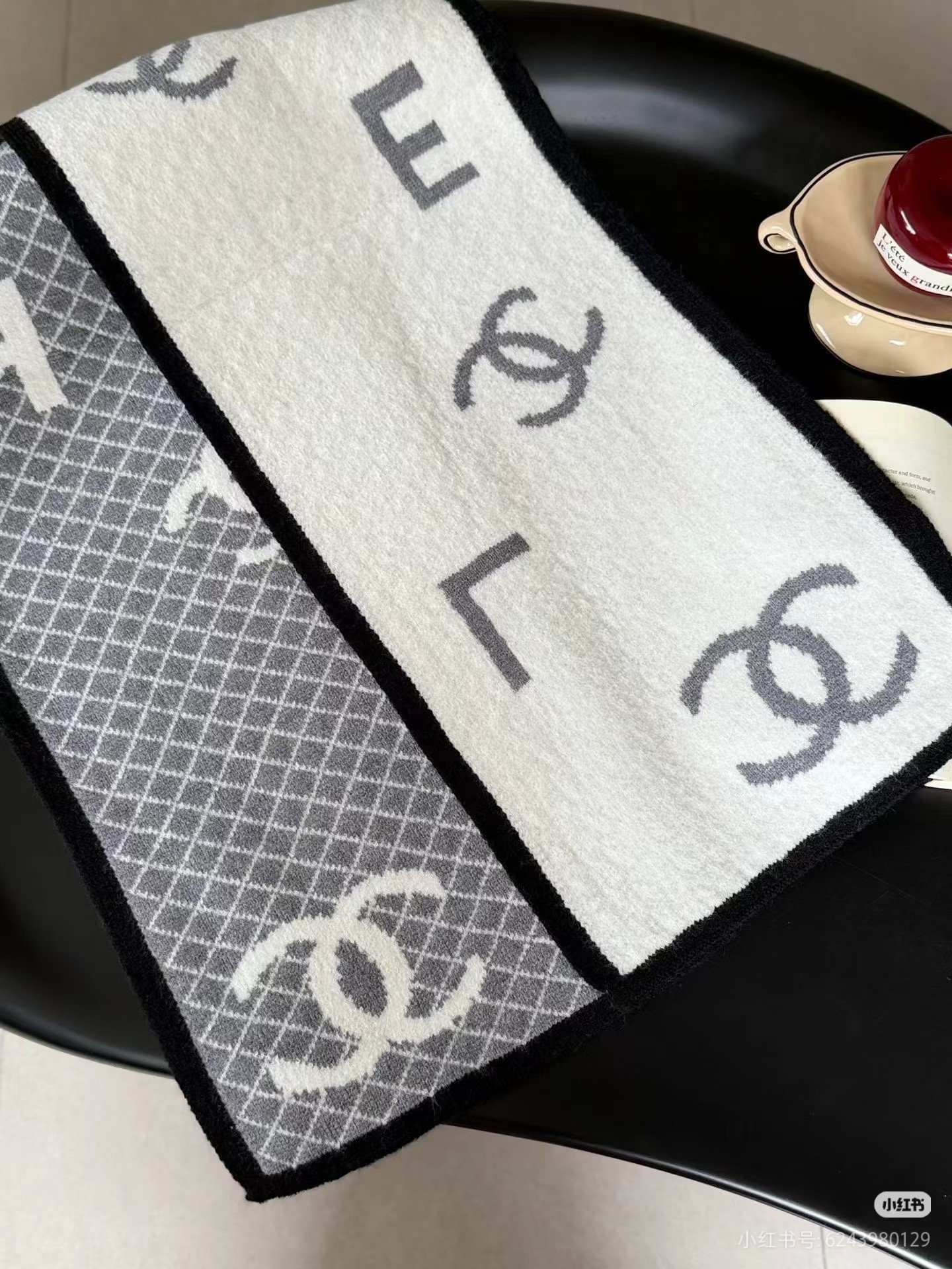 【CHANEL公式旗艦店】シャネル スカーフ 限定発売 送料無料