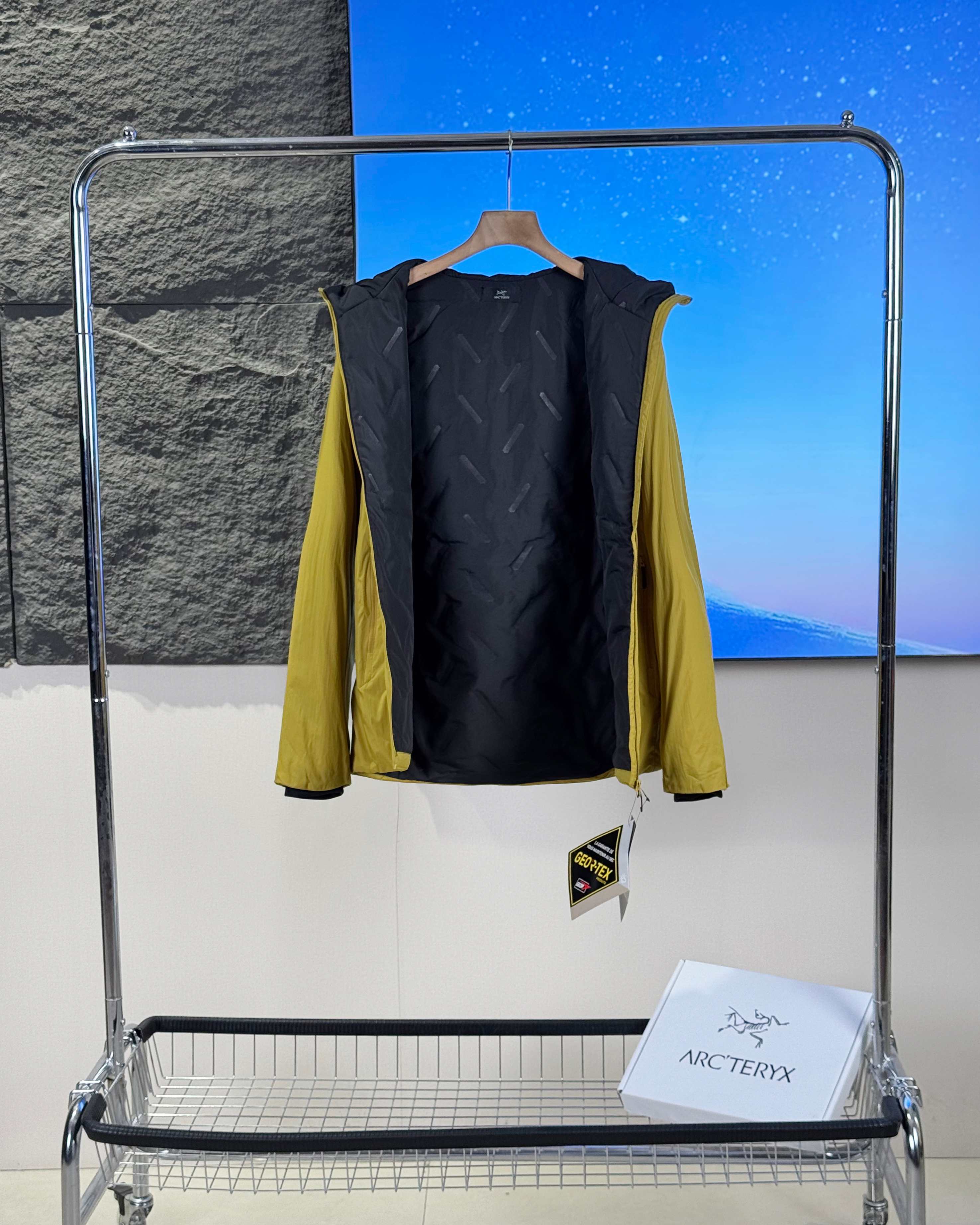 【ARC'TERYX旗艦店】秋冬ジャケット ご好評に付き再入荷！