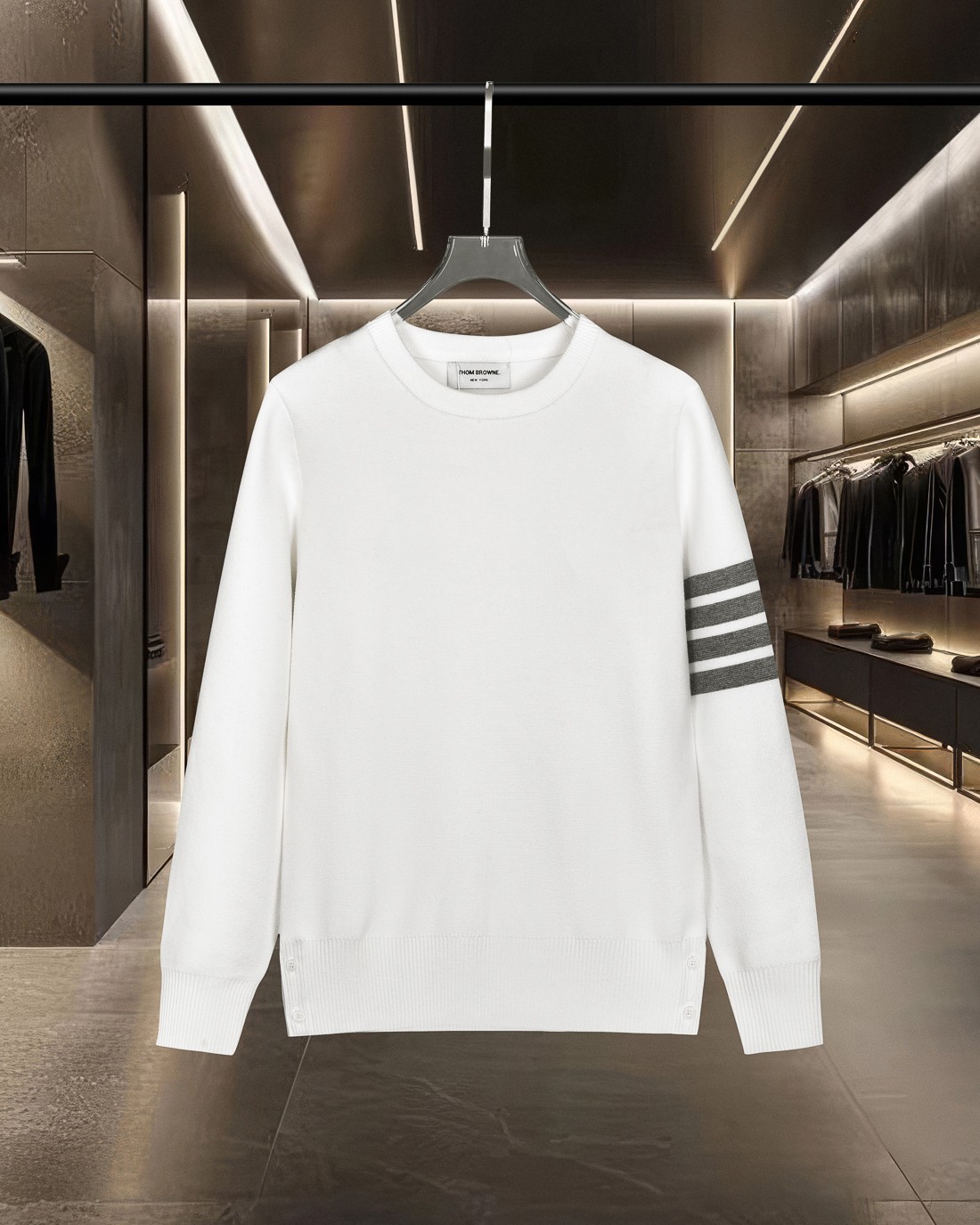 【THOM BROWNE旗艦店】セーター 男女兼用 ご好評に付き再入荷！