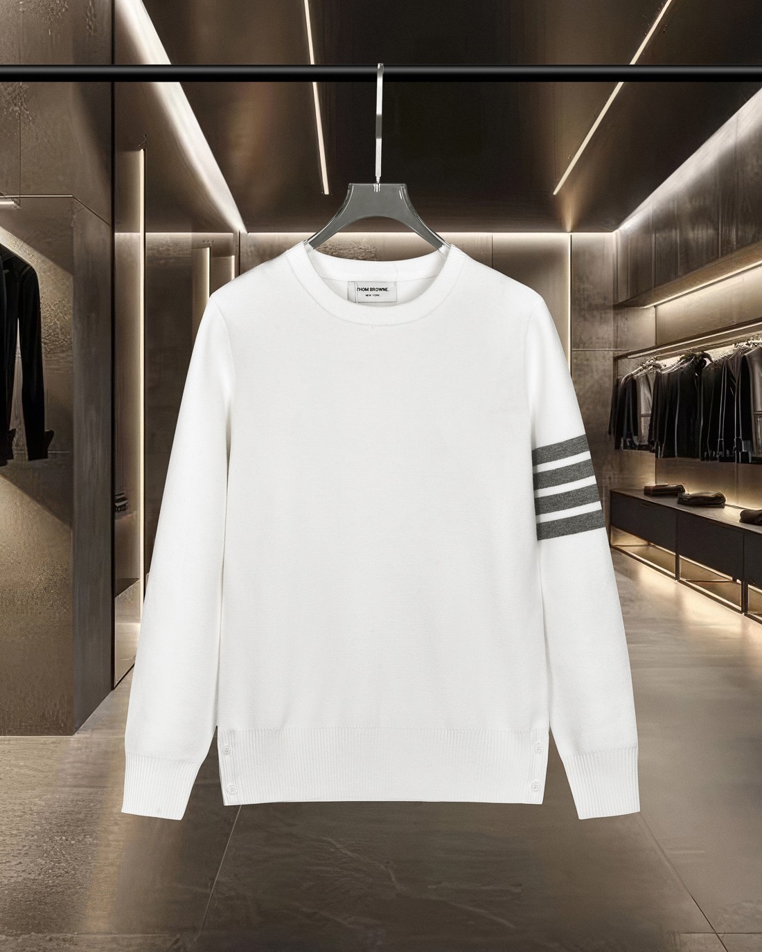 【THOM BROWNE旗艦店】セーター 男女兼用 ご好評に付き再入荷！