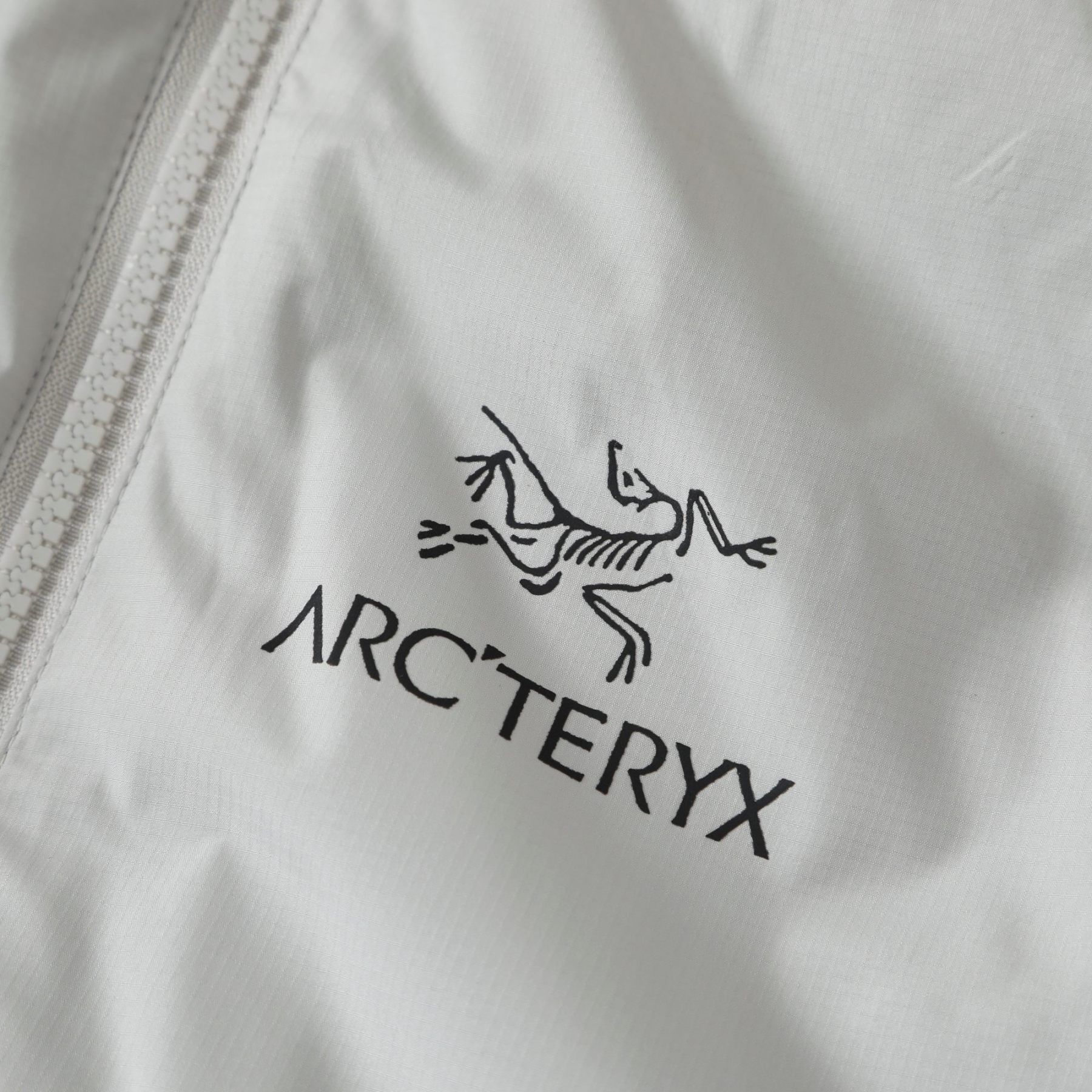 【ARC'TERYX旗艦店】ジャケット 男女兼用 ご好評に付き再入荷！