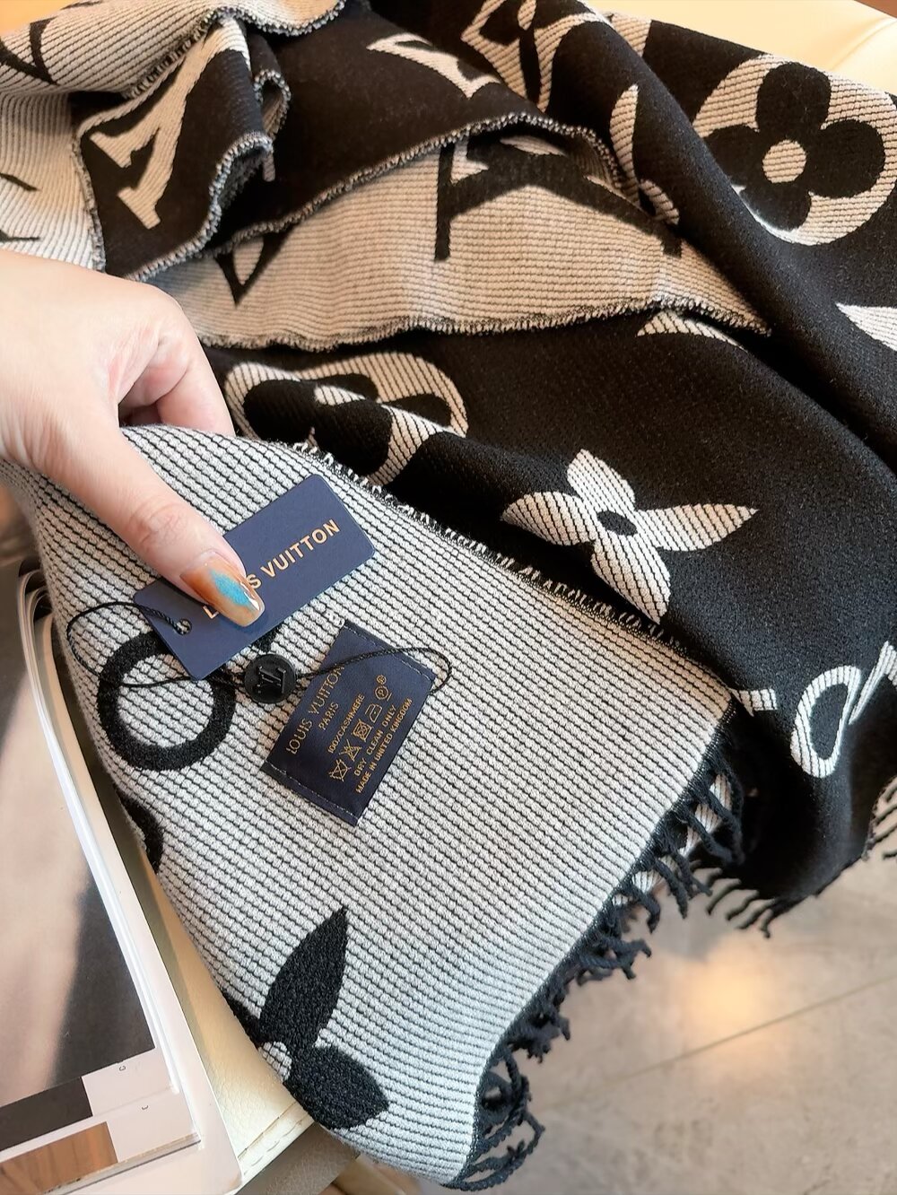 【LOUIS VUITTON公式旗艦店】ルイヴィトン スカーフ 限定発売 送料無料