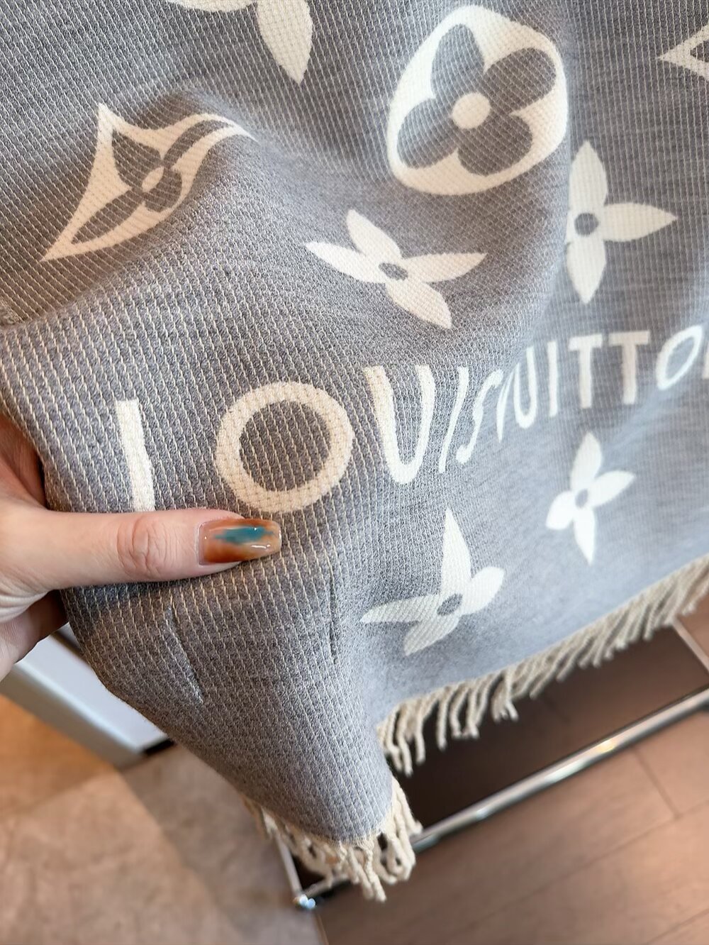 【LOUIS VUITTON公式旗艦店】ルイヴィトン スカーフ 限定発売 送料無料