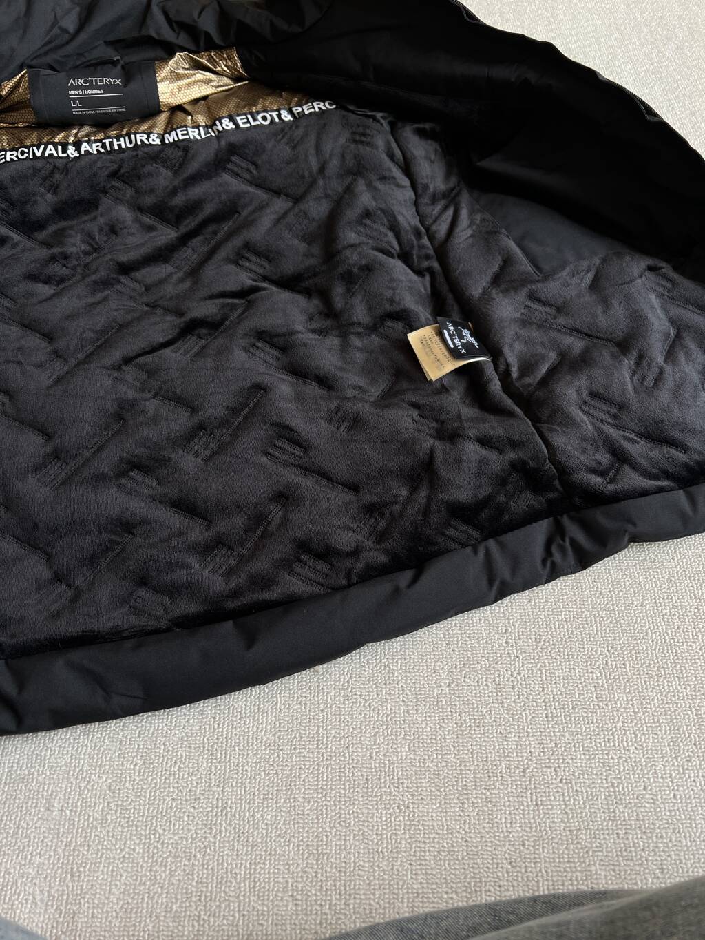 【ARC'TERYX旗艦店】秋冬ジャケット 男女兼用 ご好評に付き再入荷！