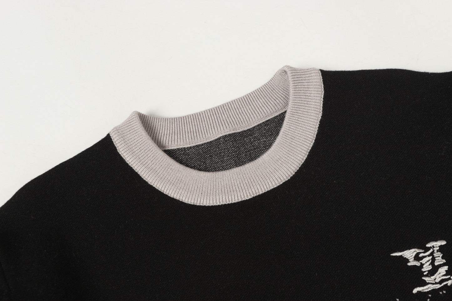 【LOUIS VUITTON旗艦店】ルイヴィトン セーター ご好評に付き再入荷！