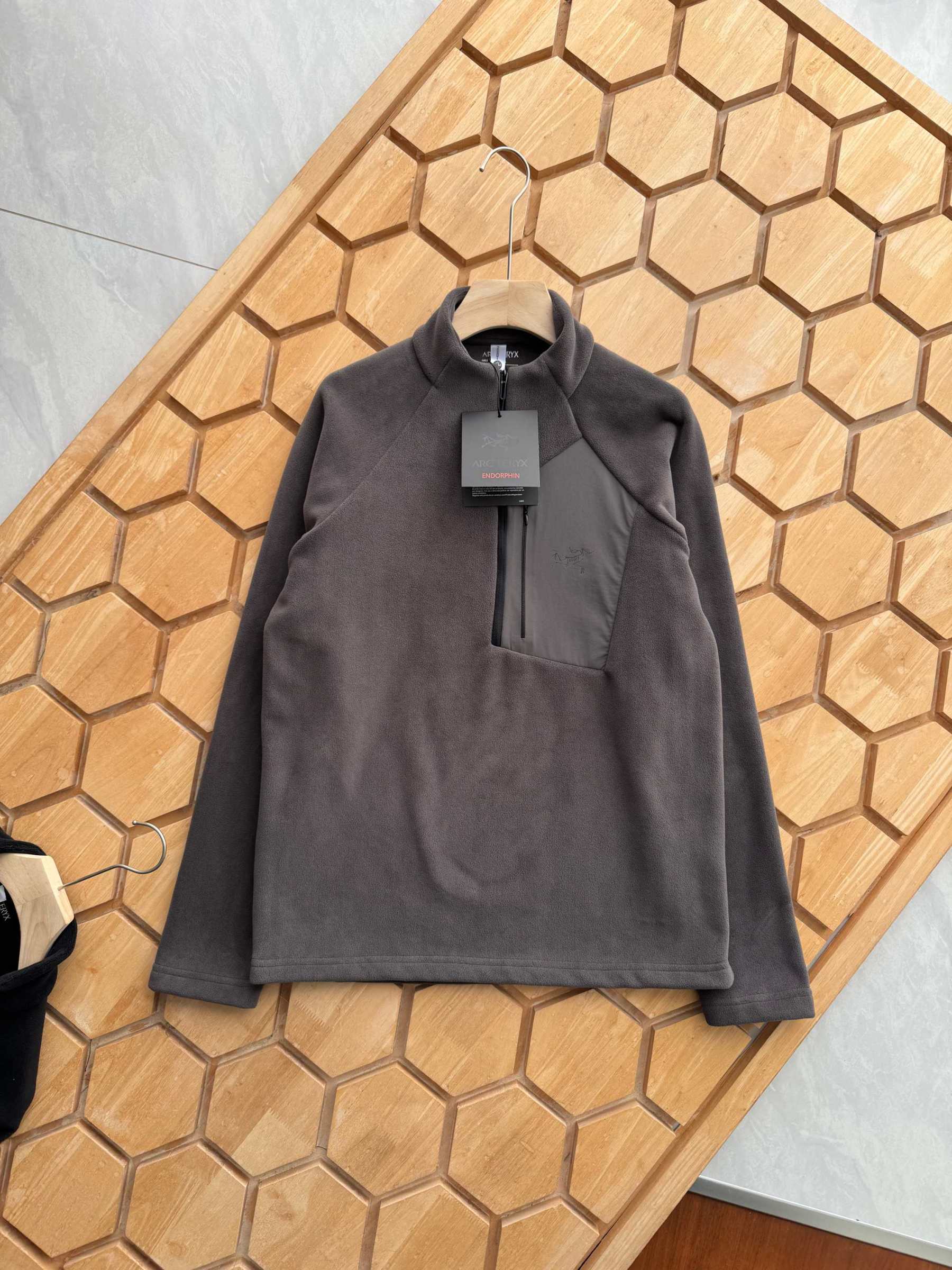 【ARC'TERYX旗艦店】秋冬ジャケット 男女兼用 ご好評に付き再入荷！