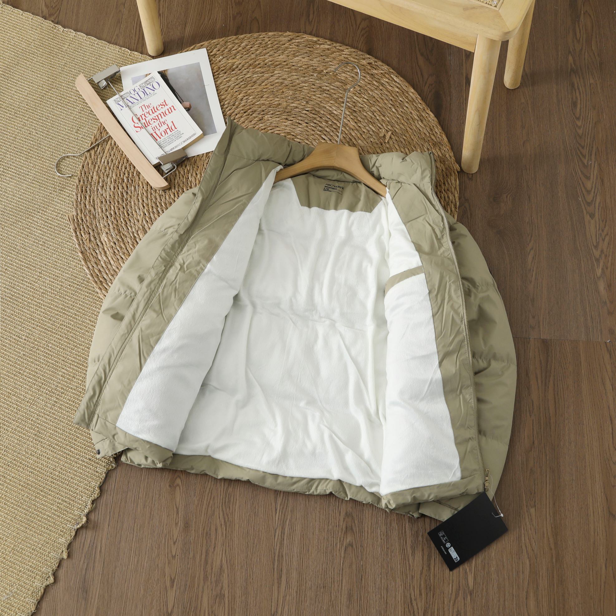 【ARC'TERYX旗艦店】ダウンジャケット 男女兼用 ご好評に付き再入荷！