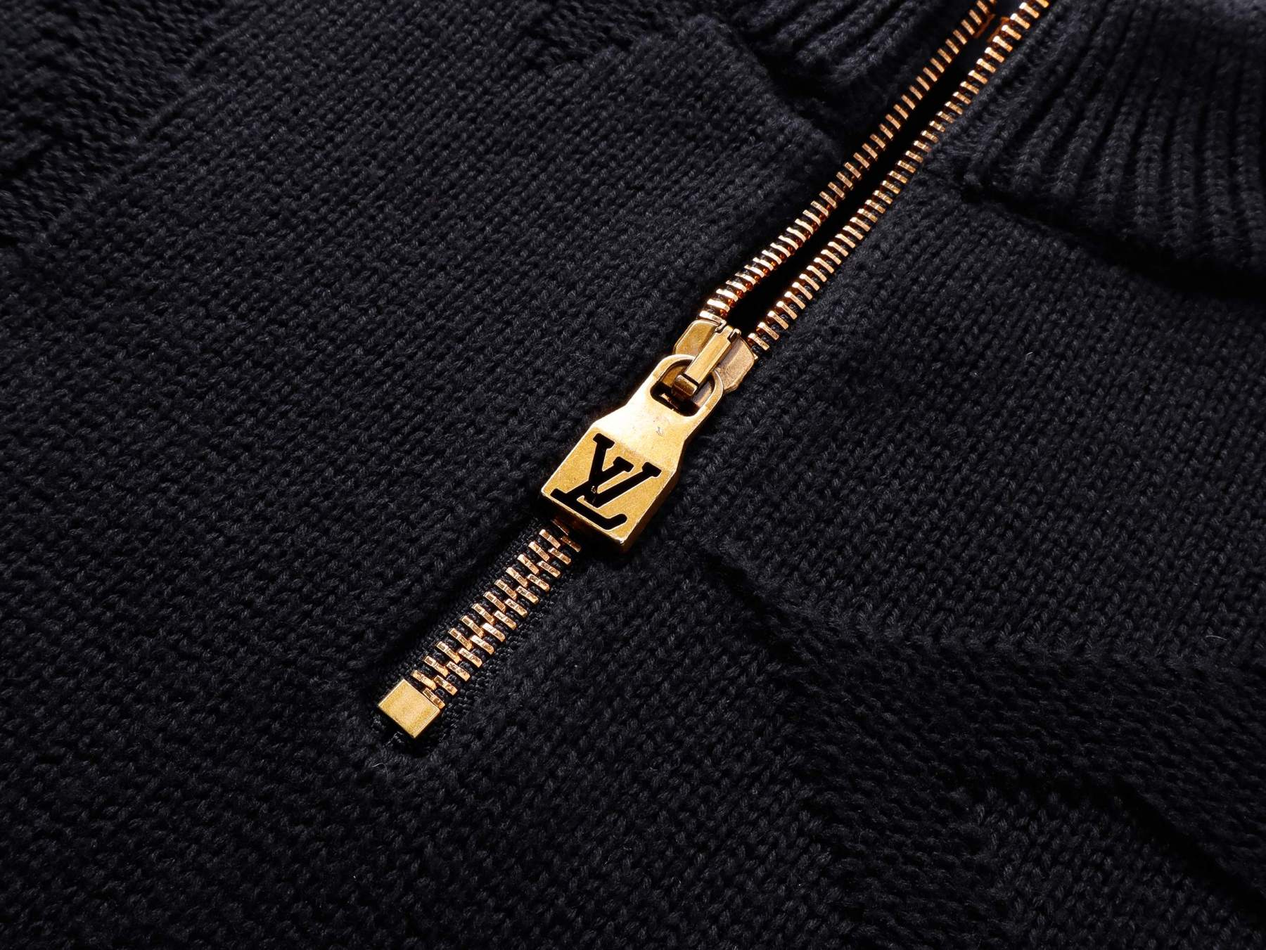 【LOUIS VUITTON旗艦店】ルイヴィトン セーター ご好評に付き再入荷！