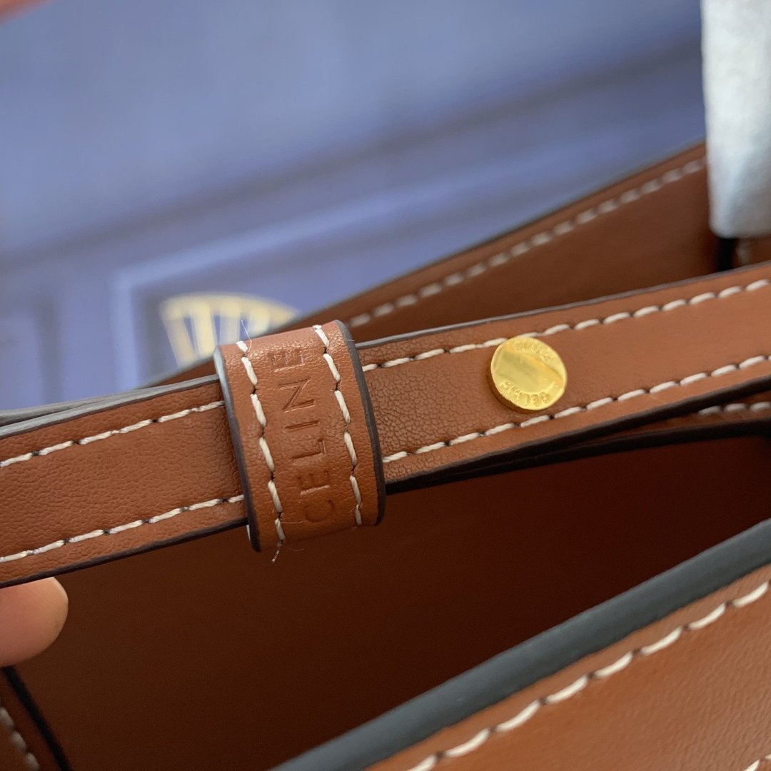 【CELINE旗艦店】(セリーヌ) バッグ 32x29x8 cm