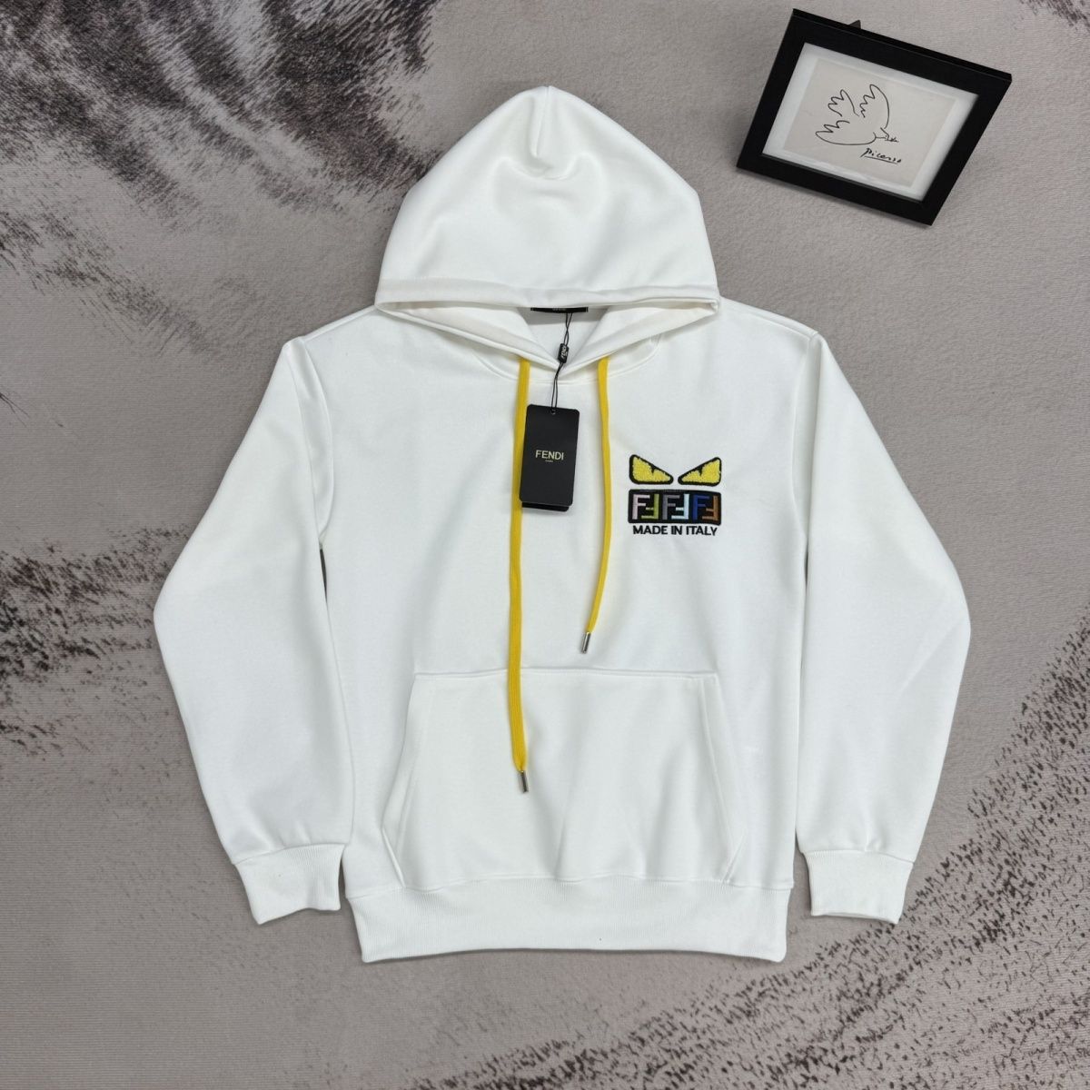 【FENDI旗艦店】フェンディ パーカー 男女兼用 ご好評に付き再入荷！