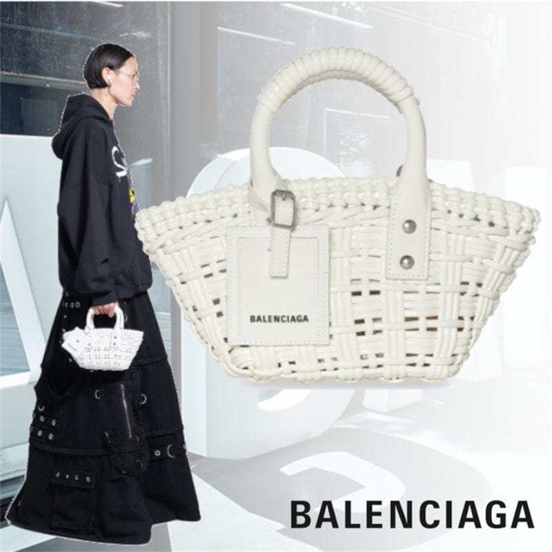 Balenciaga BISTRO XXS ストラップ付きバスケット ホワイト6780282IE3Y9000