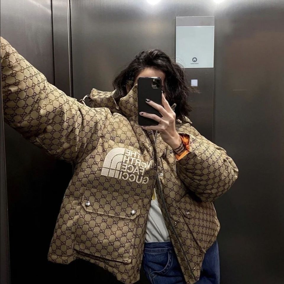 【GUCCI x THE NORTH FACE 公式 旗艦店】ダウンジャケット