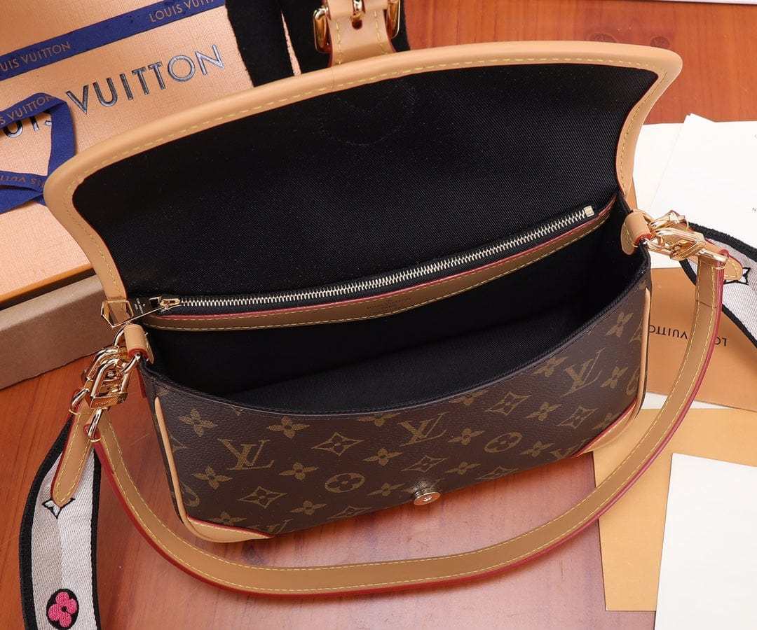 LOUIS VUITTON新作 モノグラム ディアヌ NM PM バッグ / M45985